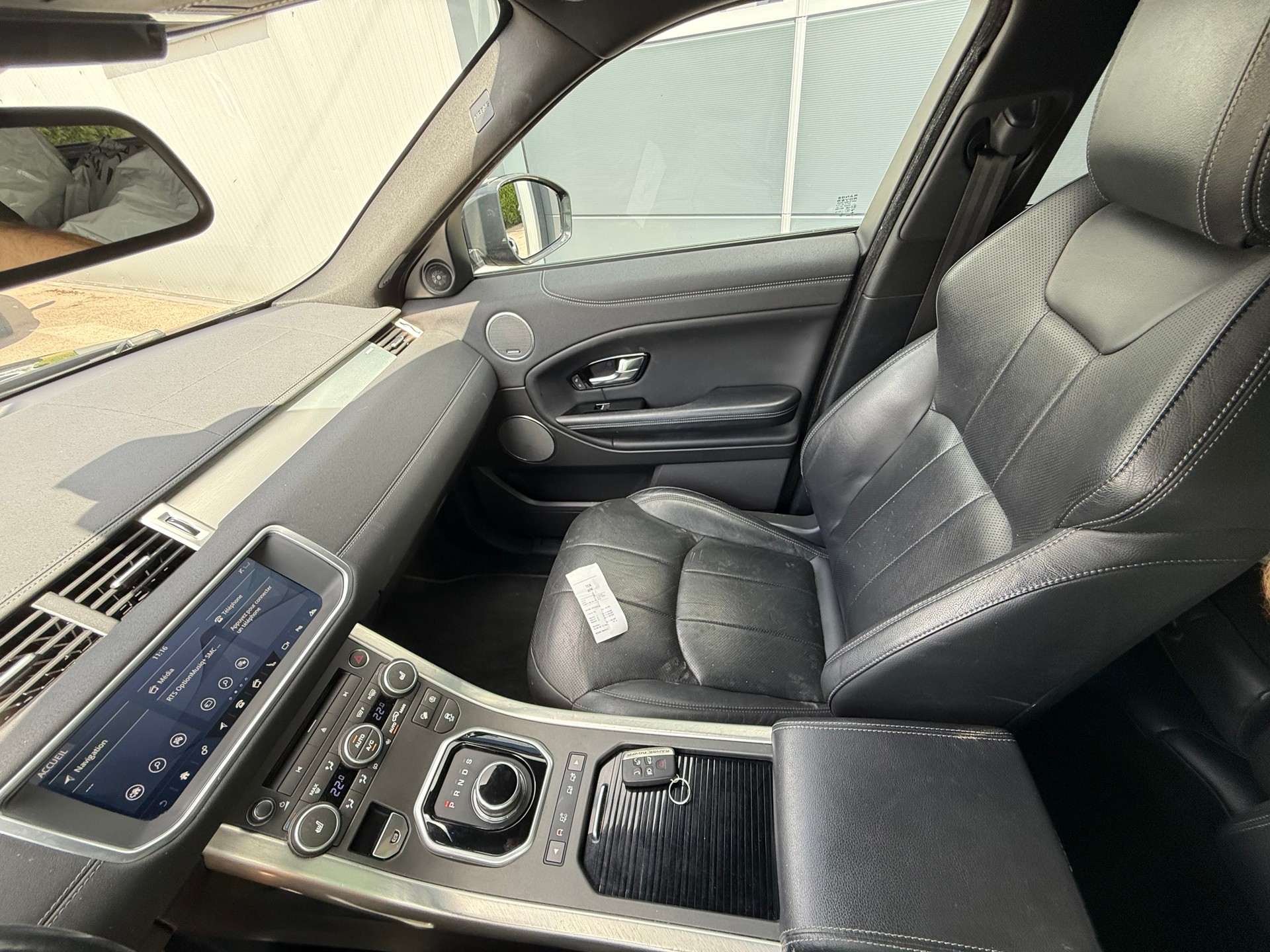 LAND ROVER Range Rover Evoque 2.0 SD4 SE Dynamic AT9-image-6