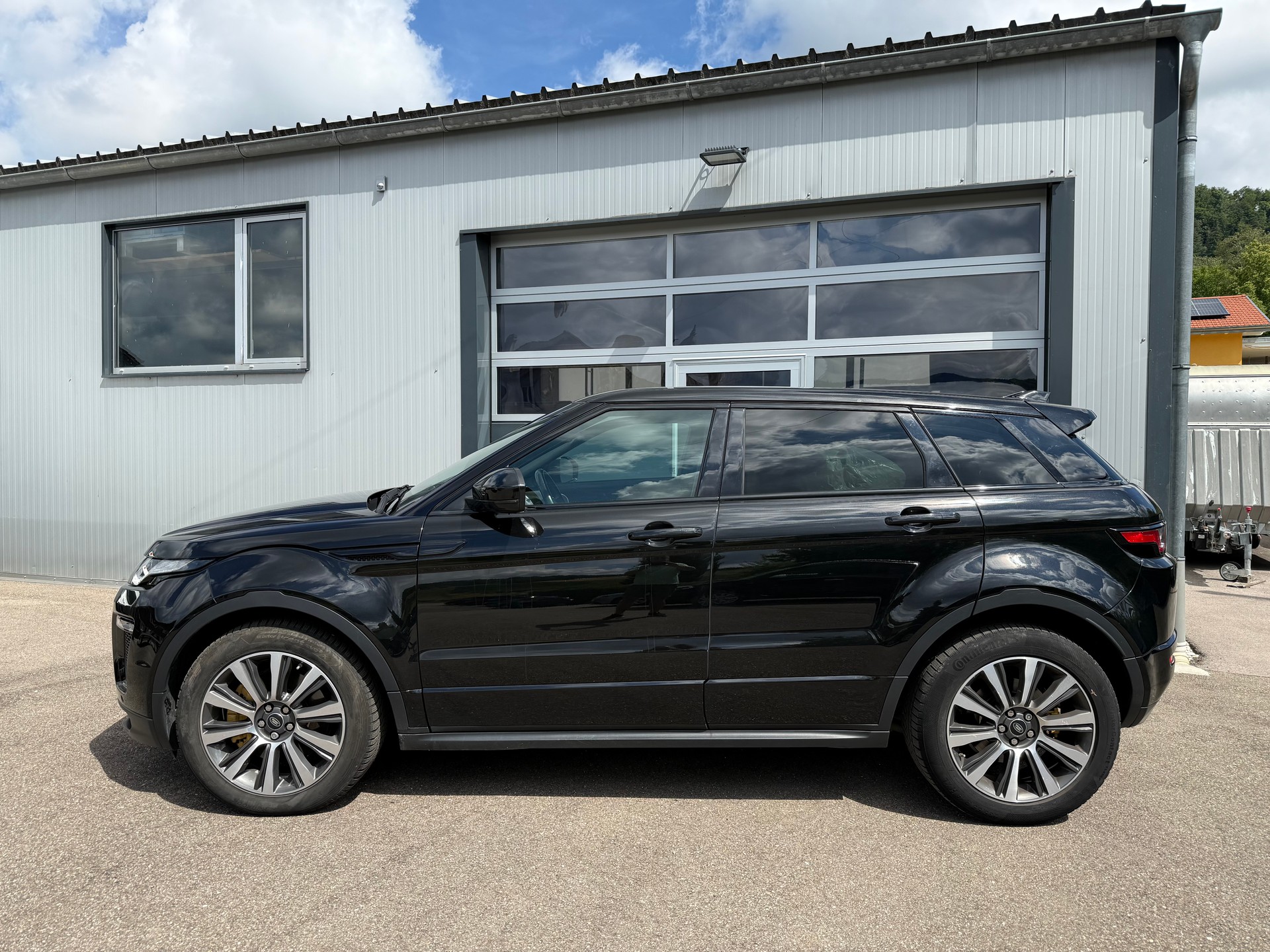 LAND ROVER Range Rover Evoque 2.0 SD4 SE Dynamic AT9-image-1