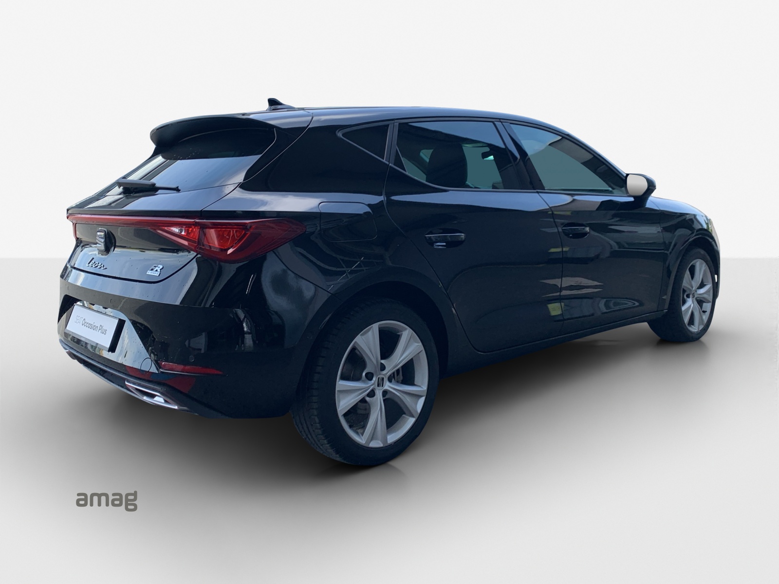SEAT Leon 1.5 eHybrid pHEV DSG FR-image-4