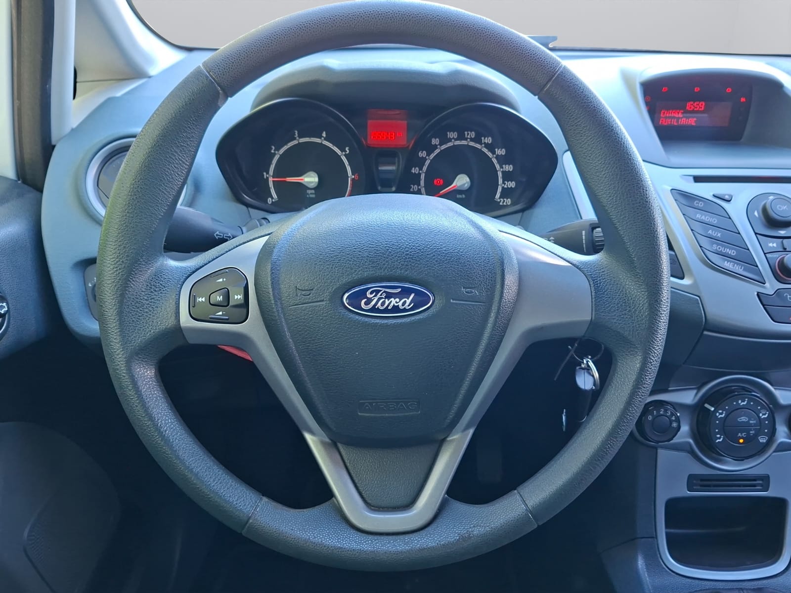 FORD Fiesta 1.25 16V Trend-image-13