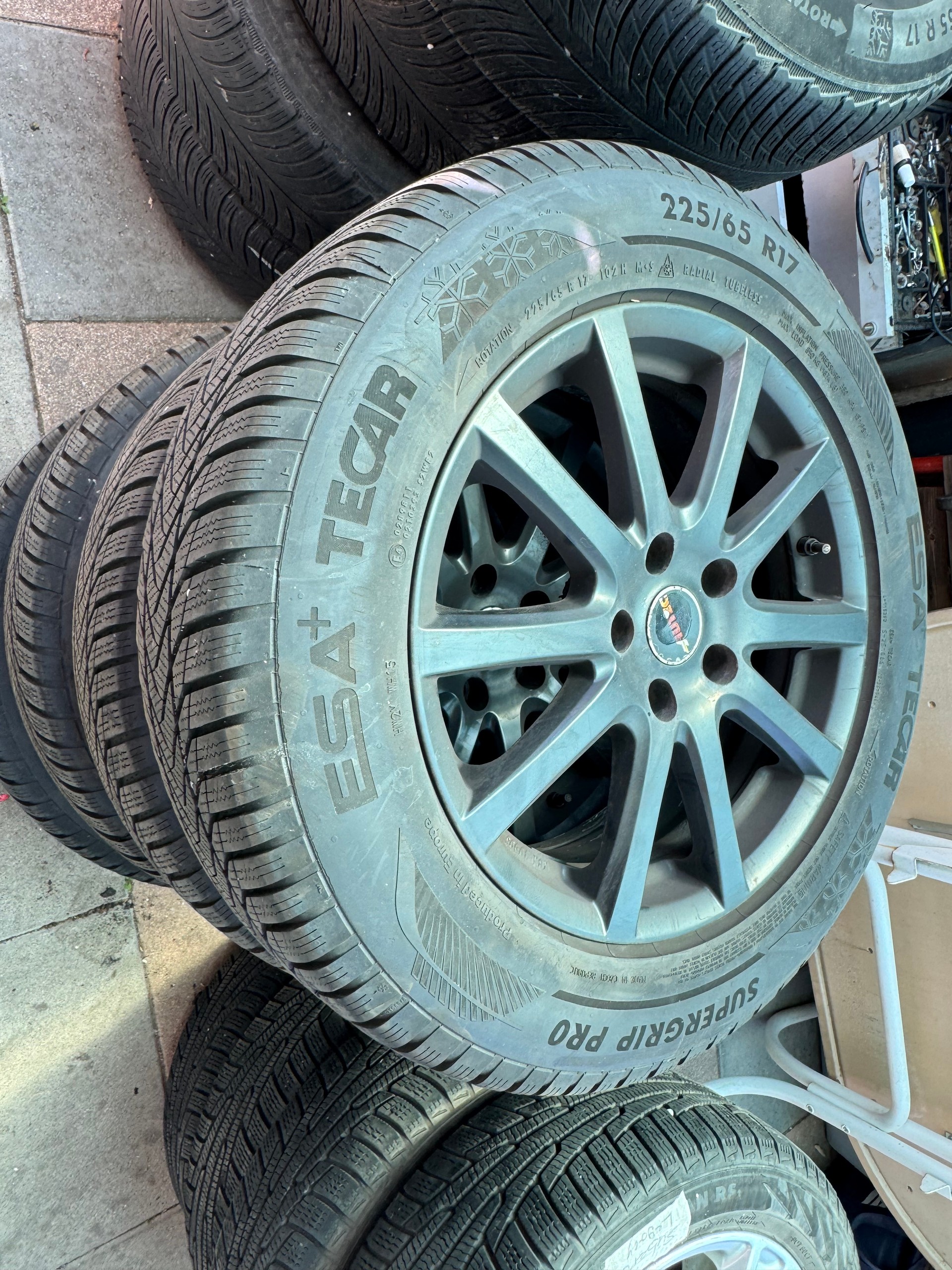SUBARU Outback 2.5i Swiss AWD Lineartronic-image-15