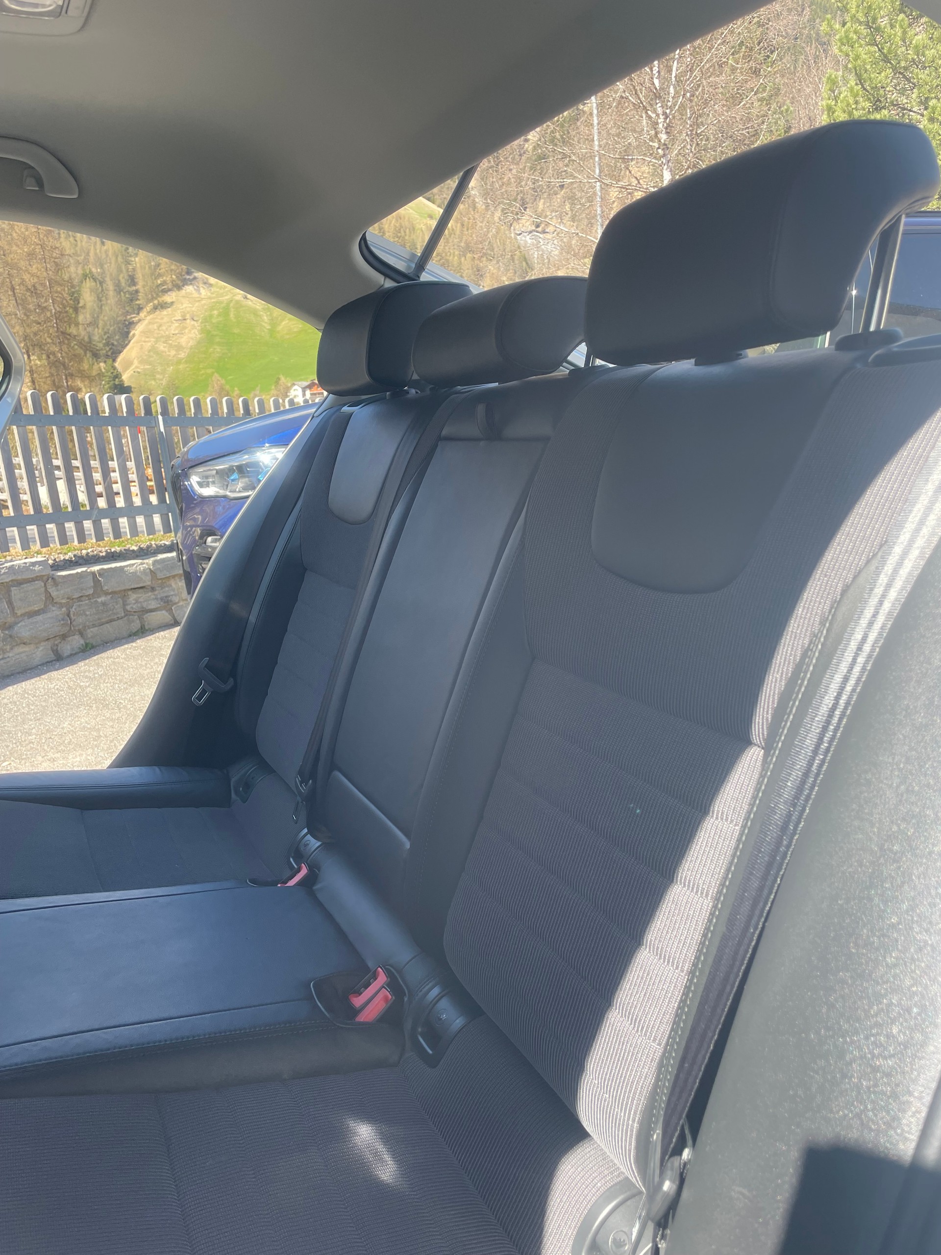 SKODA 2.0 TDI 150 Ambition-image-5