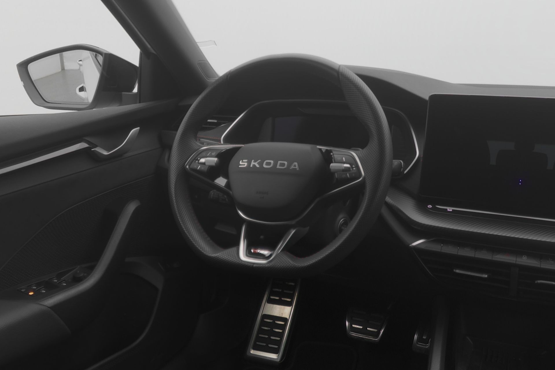 SKODA Octavia Combi 2.0 TSI DSG RS-image-6