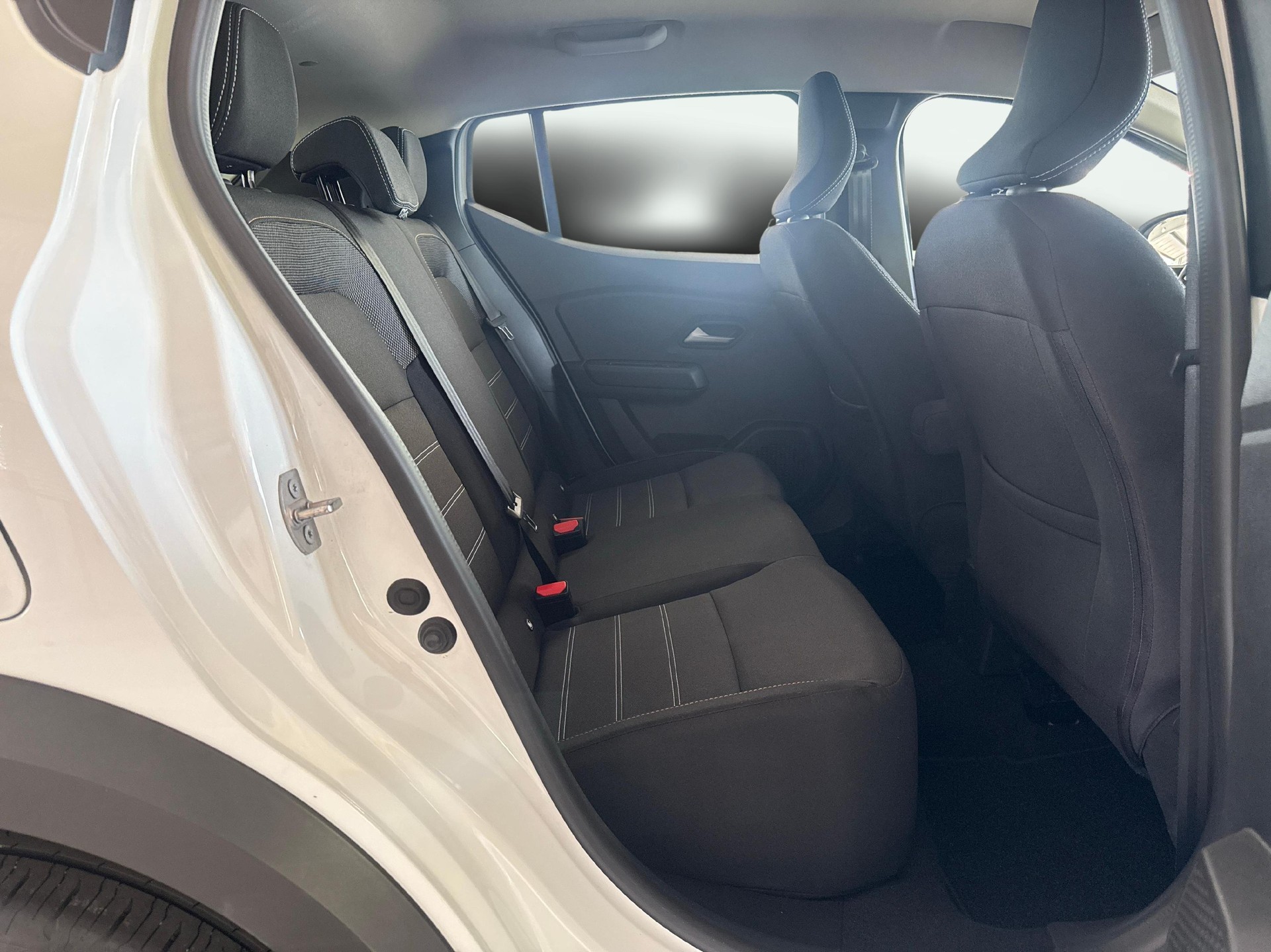 DACIA Sandero 1.0 TCe Stepway Expression-image-10