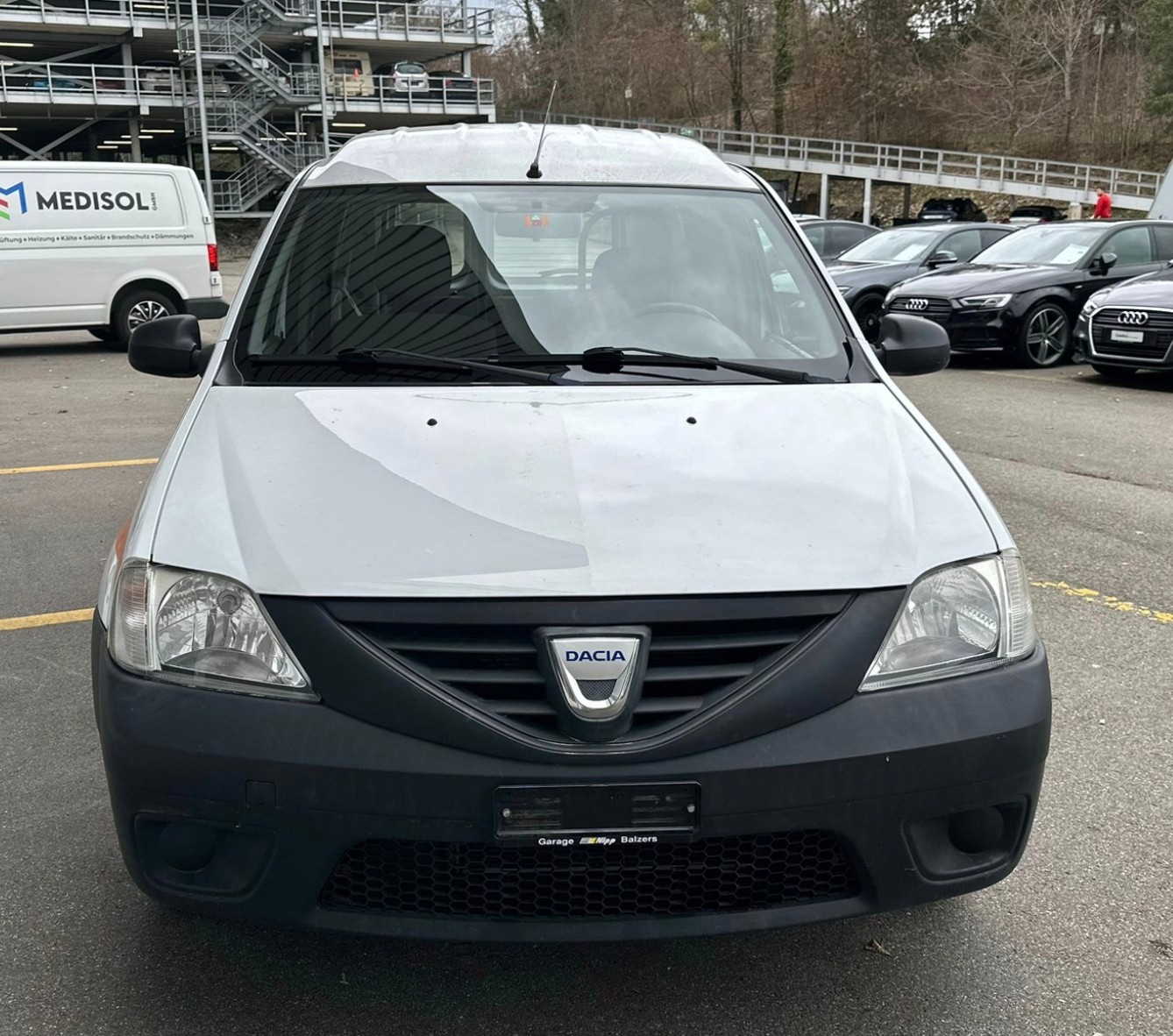 DACIA Logan 1.6 Van-image-0
