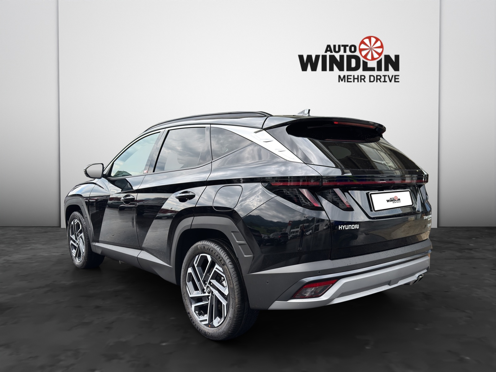 HYUNDAI Tucson 1.6 T-GDi HEV Vertex Swiss Edition 4WD MY27-image-2