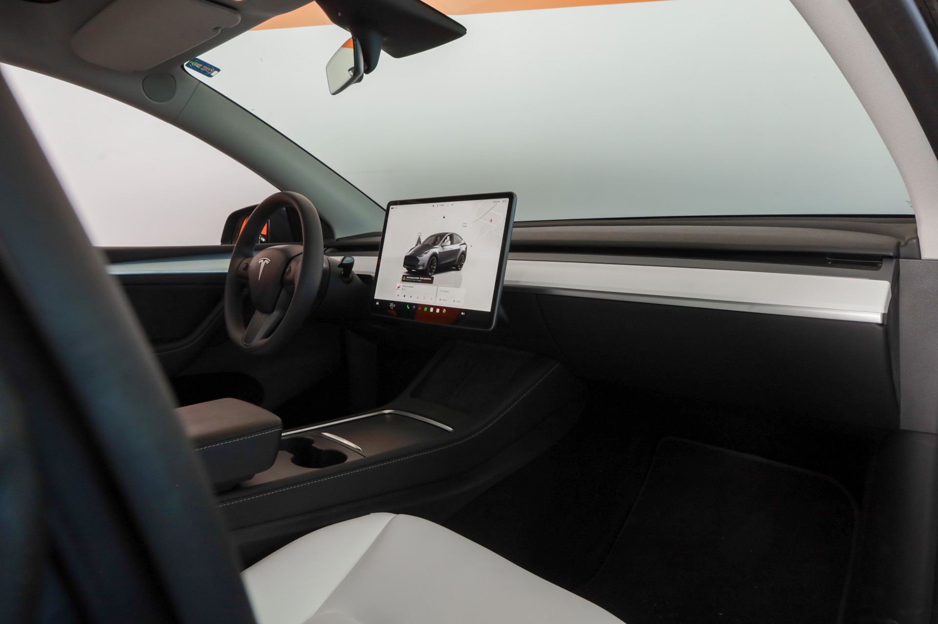 TESLA Model Y RWD-image-6