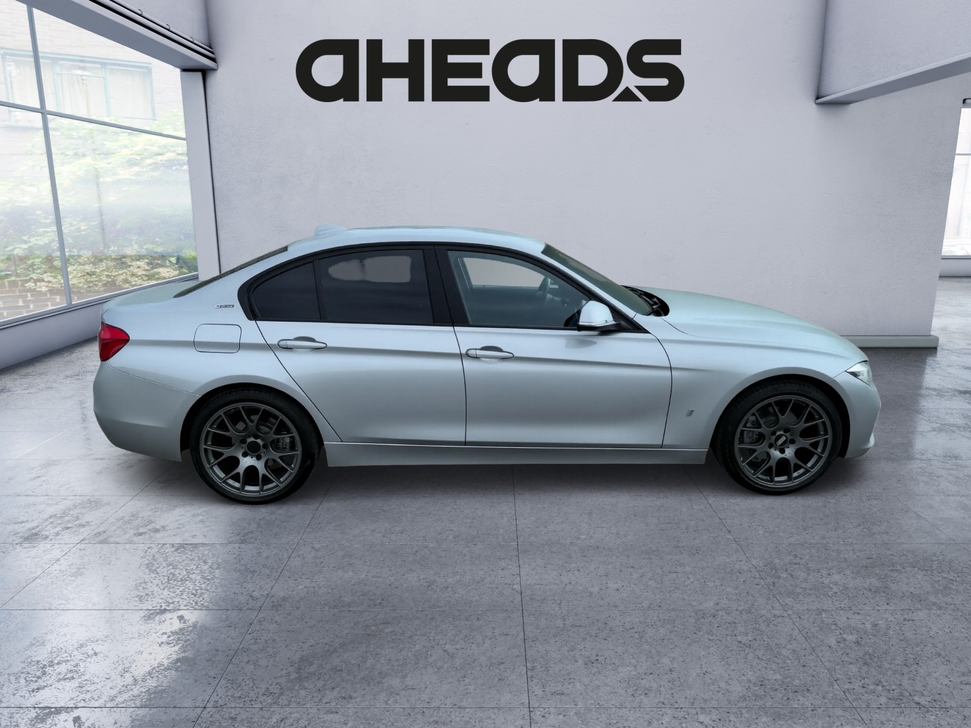 BMW 330e iPerformance Steptronic-image-4