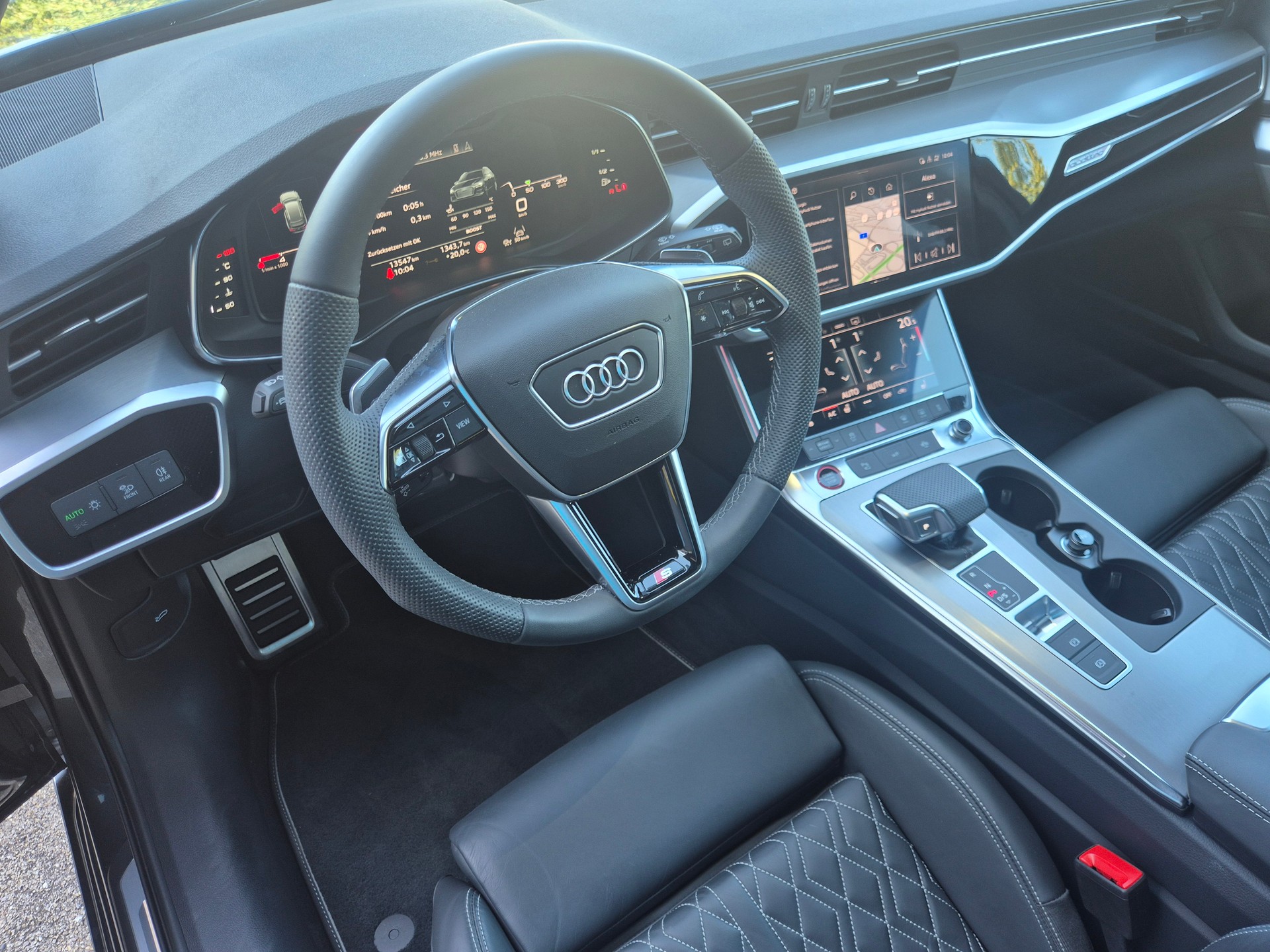 AUDI S6 Avant 3.0 TDI quattro tiptronic-image-12