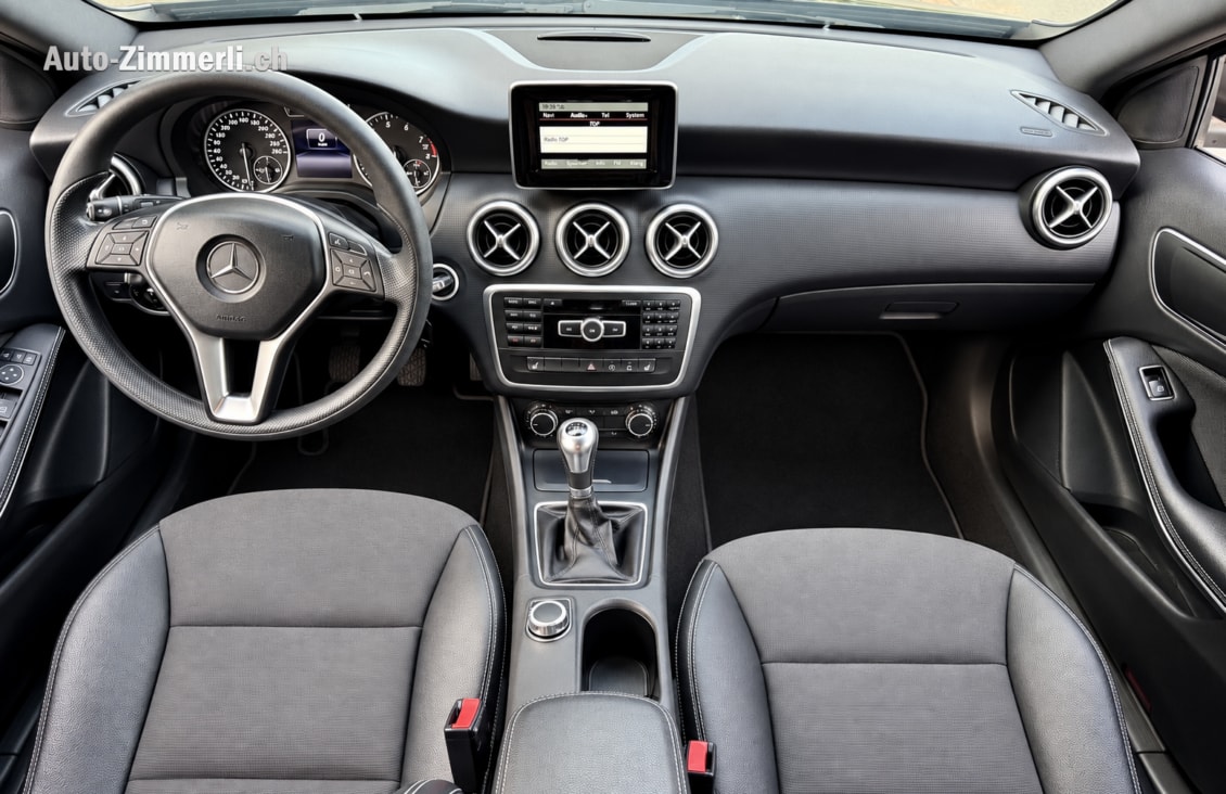 MERCEDES-BENZ A 180-image-8
