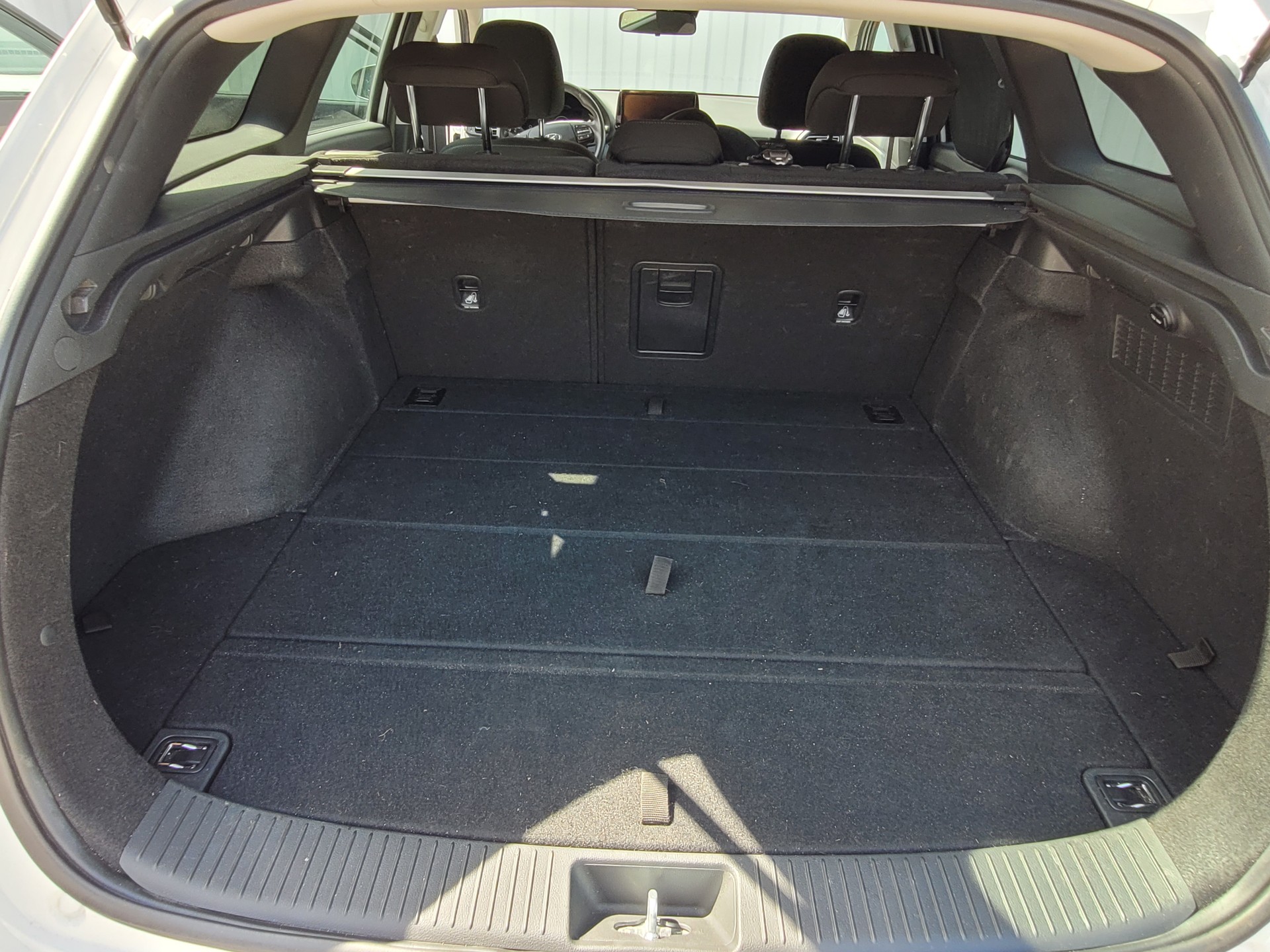 HYUNDAI 1.5 T-GDi Amplia-image-4