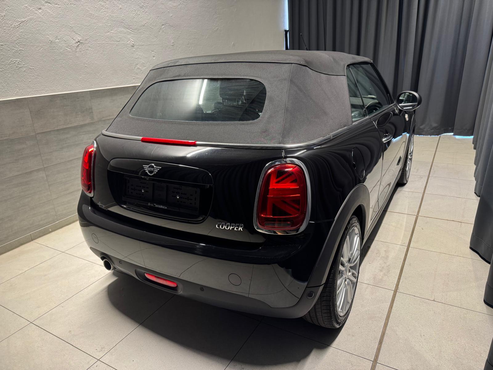 MINI Cooper Brighton Cabriolet DKG(M)(15)-image-2