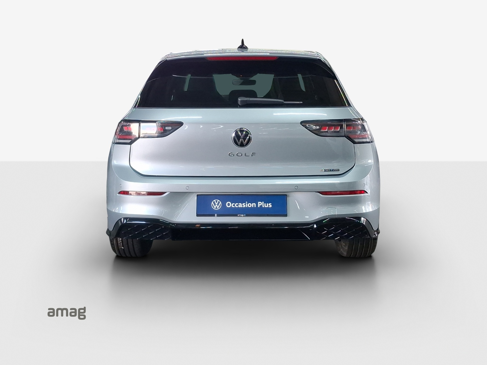 VW Golf 2.0 TSI R-Line DSG 4 Motion-image-3