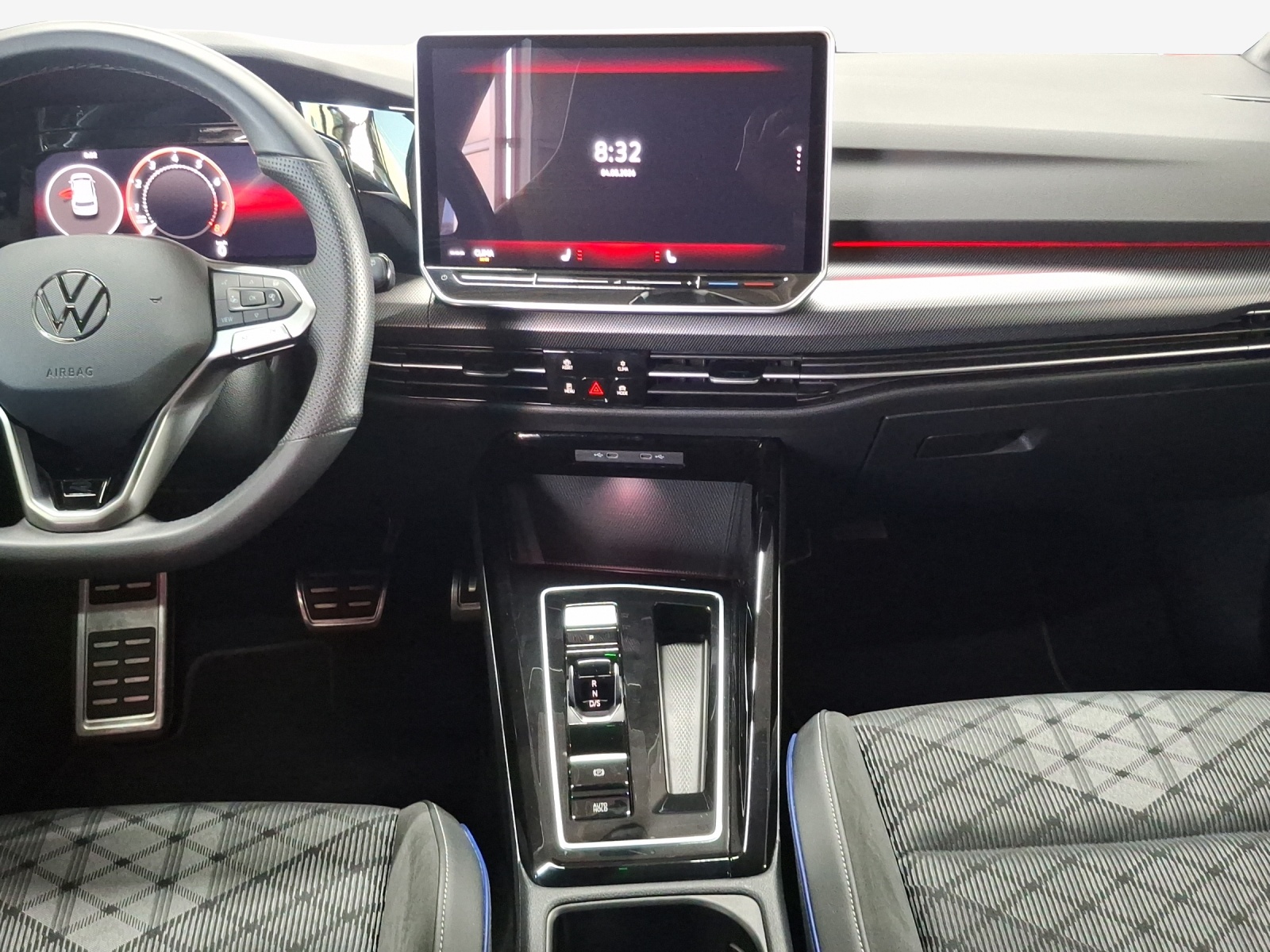 VW Golf 2.0 TSI R-Line DSG 4 Motion-image-10