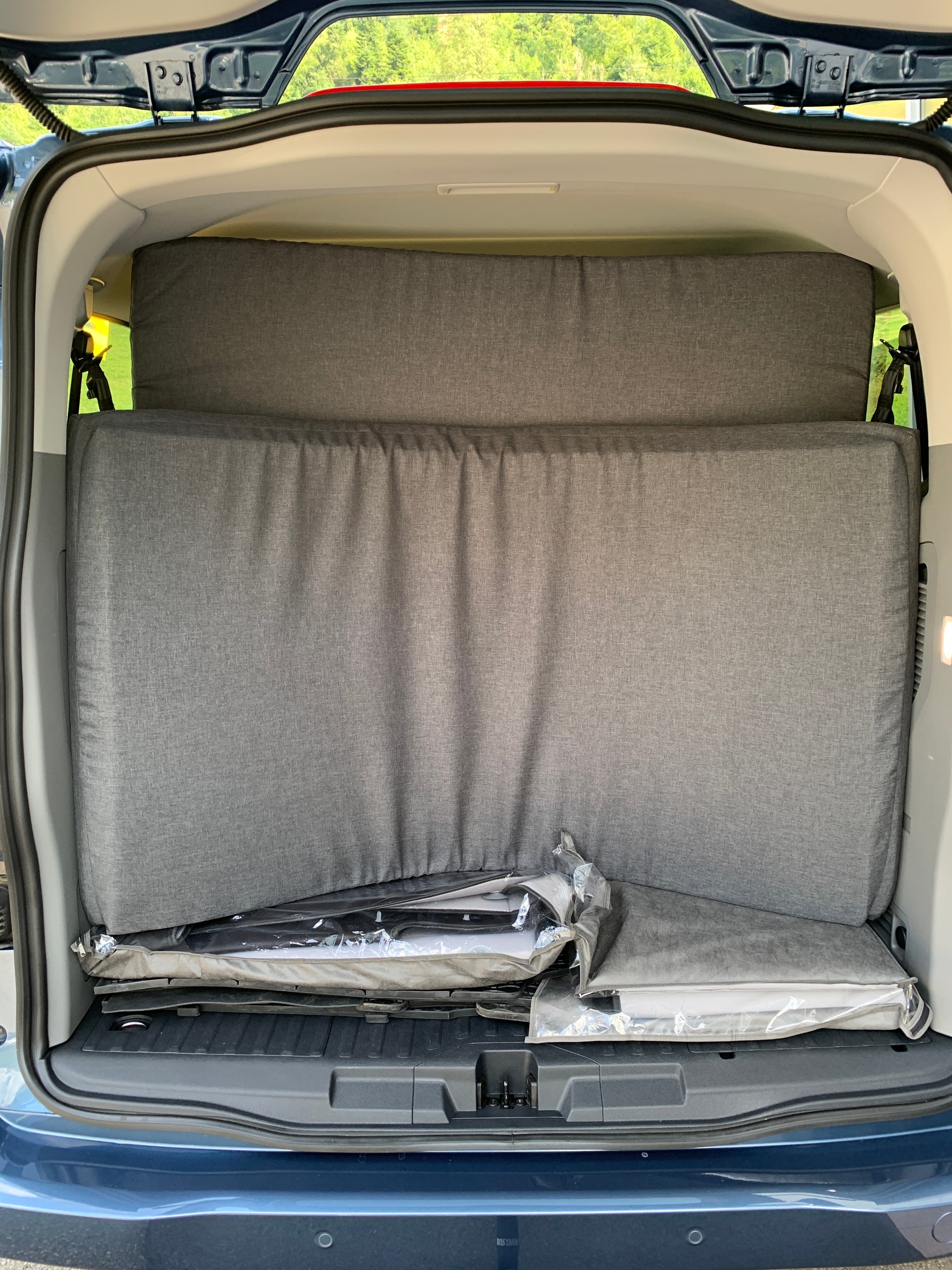 FORD Tourneo Bus 320 L1H1 Titanium Automat 4x4-image-16