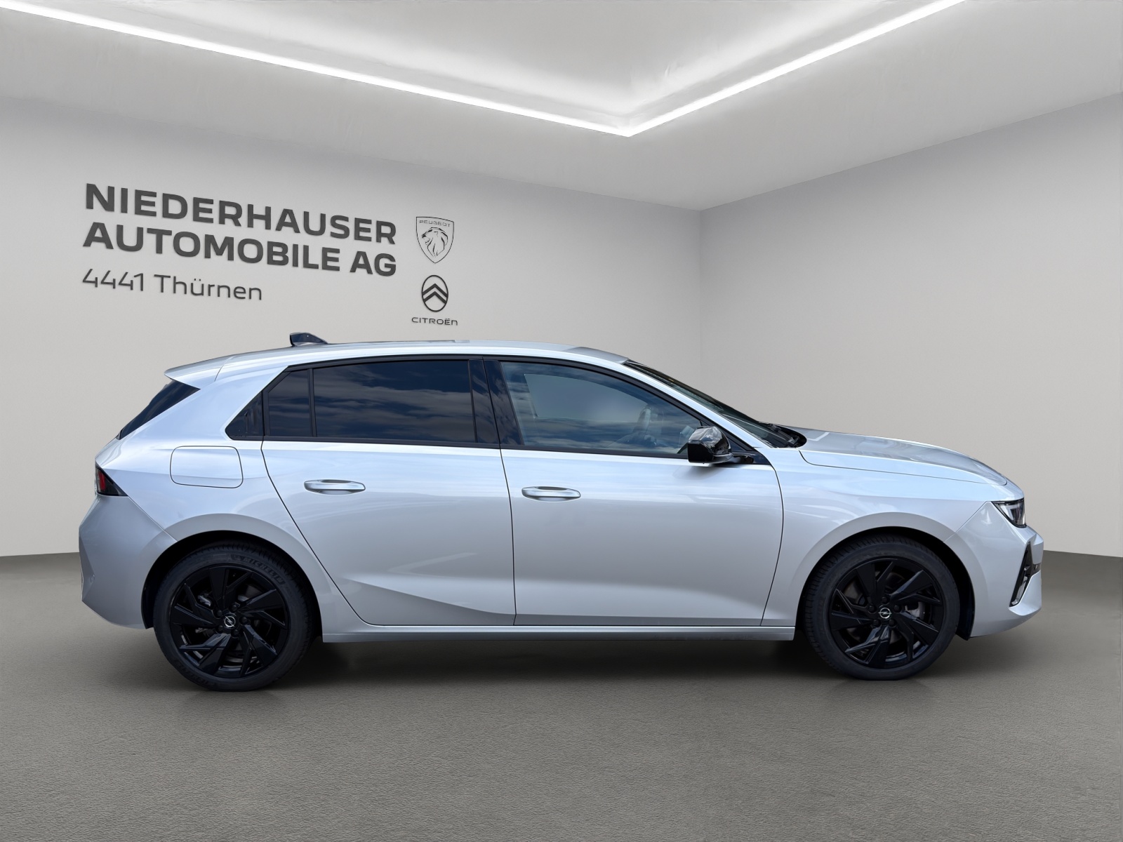 OPEL Astra 1.6 T PHEV 180 Swiss Plu-image-1