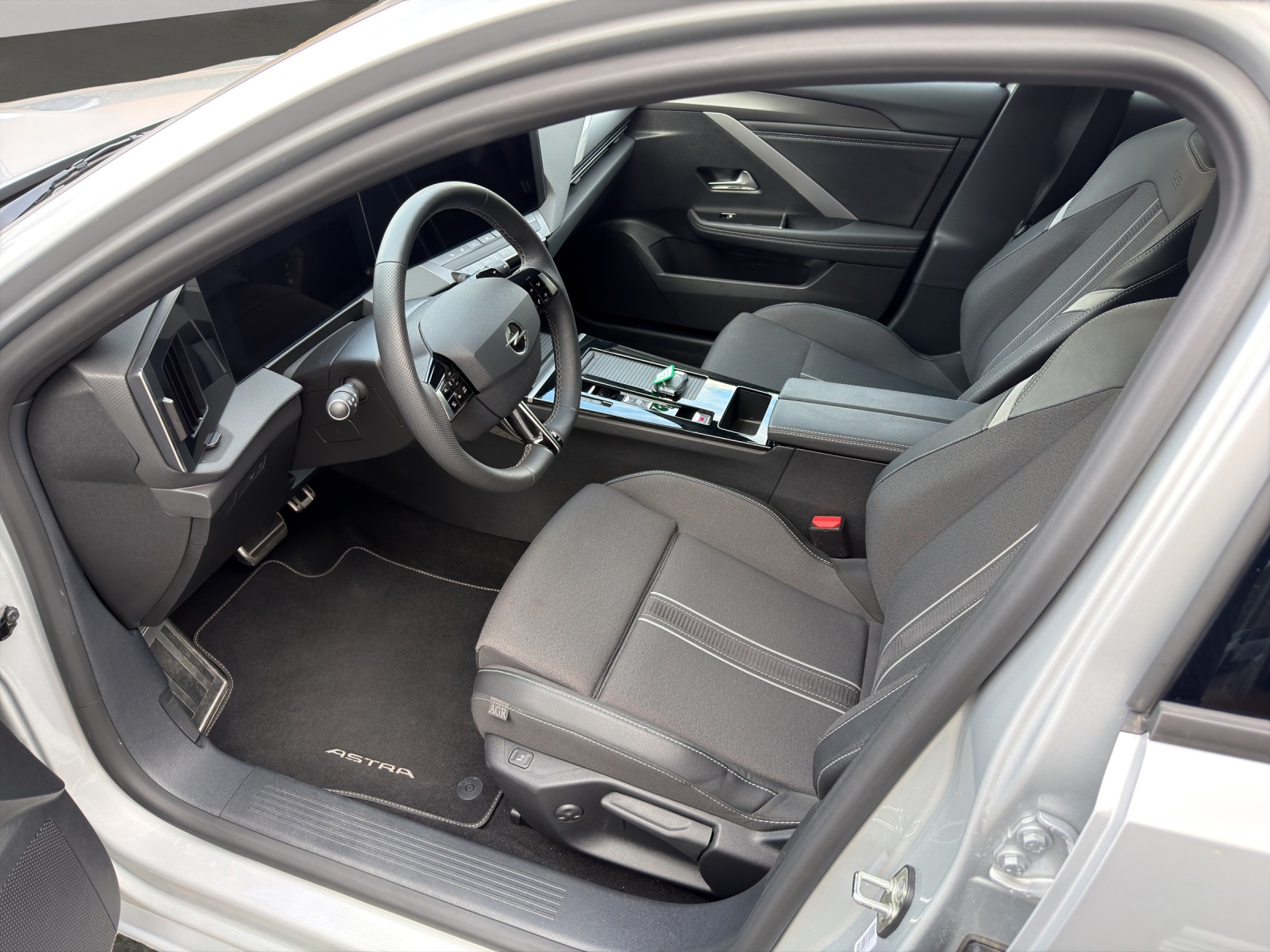 OPEL Astra 1.6 T PHEV 180 Swiss Plu-image-3