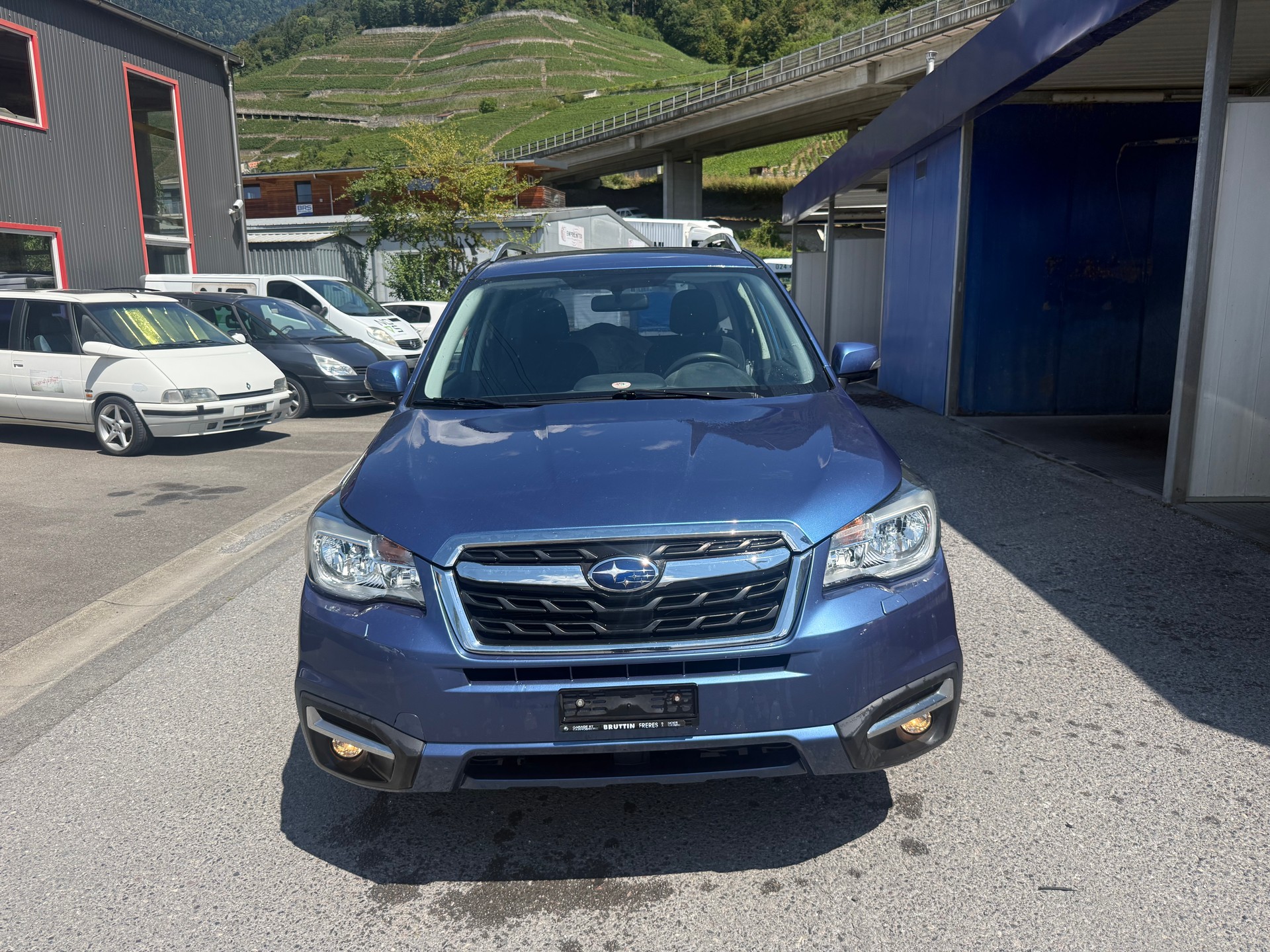 SUBARU Forester 2.0D Luxury-image-1