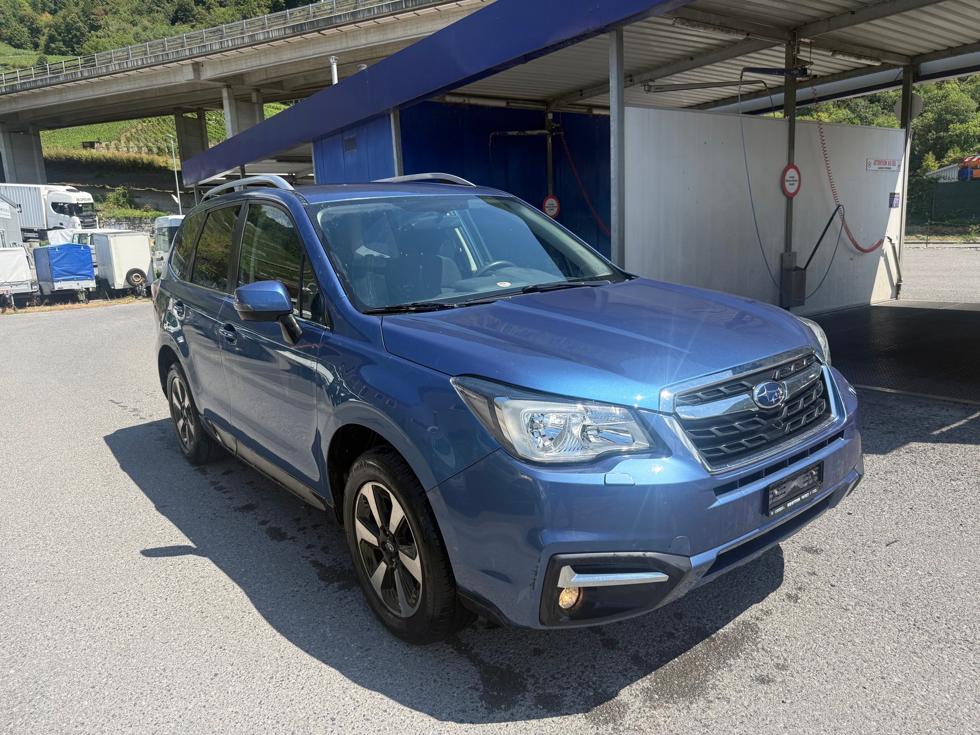 SUBARU Forester 2.0D Luxury-image-2