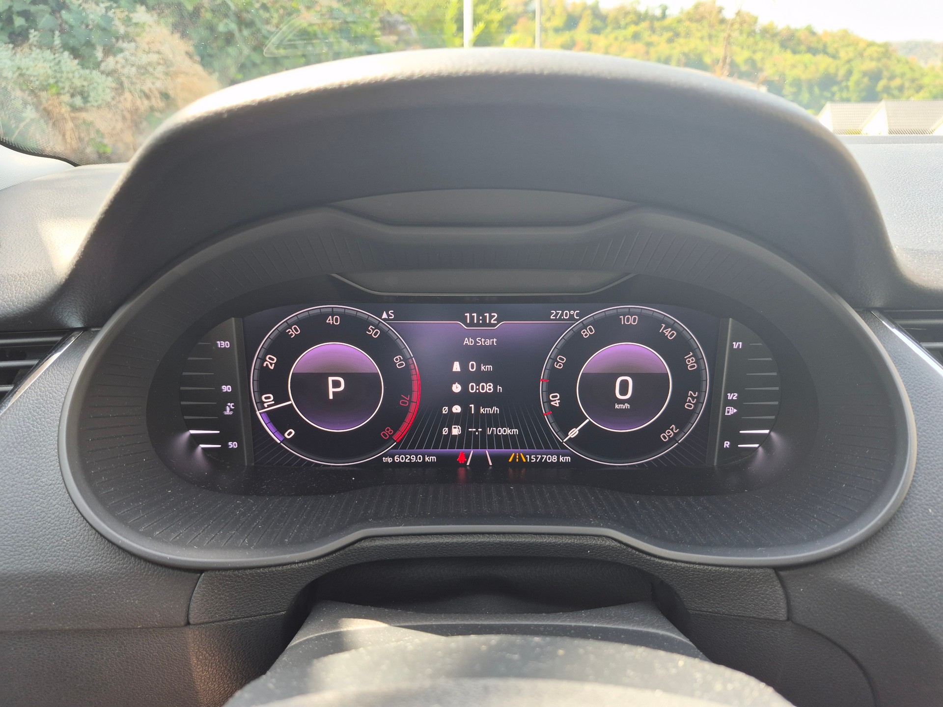 SKODA Combi 2.0 TSI Style 4x4 DSG-image-13