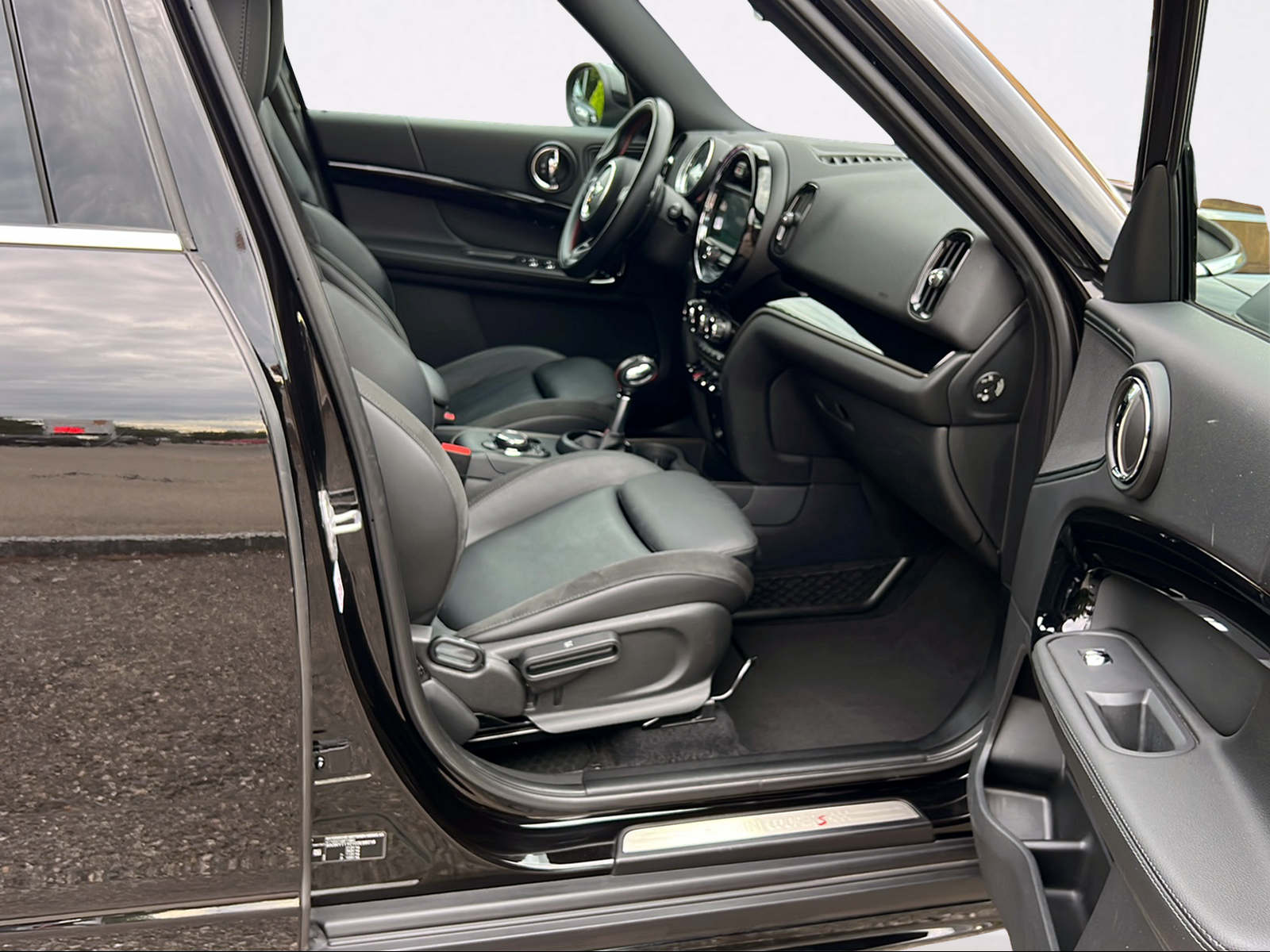 MINI Countryman Cooper S ALL4 Steptronic-image-2