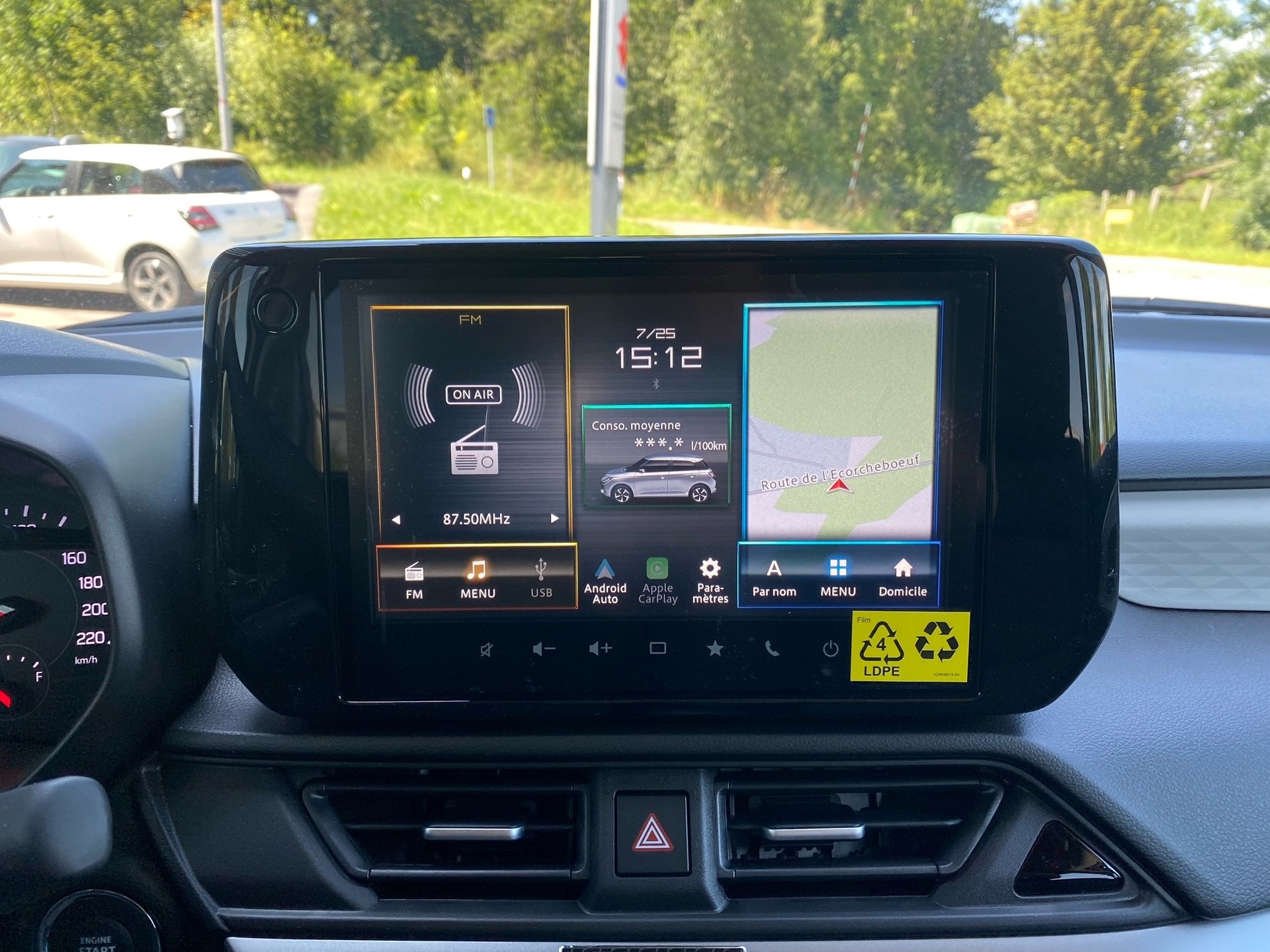 SUZUKI Swift 1.2 1st Edition Hybrid 4x4-image-12