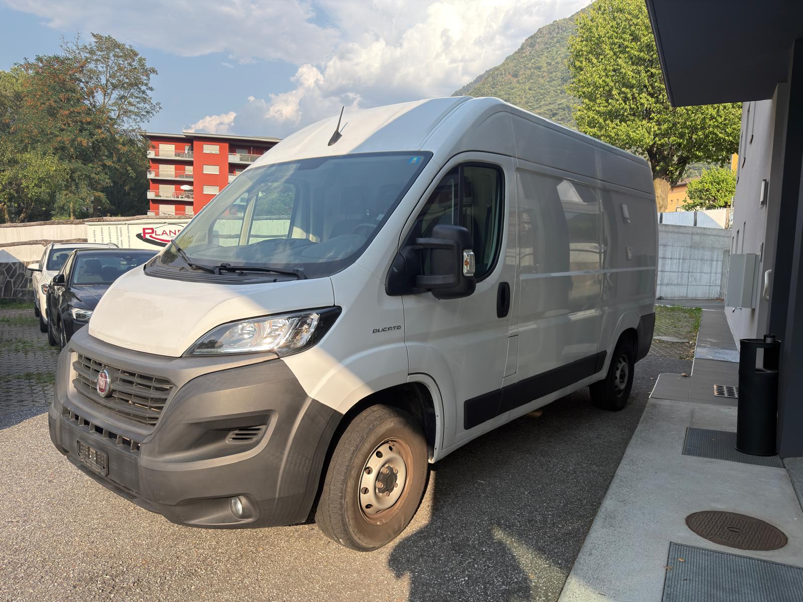 FIAT Ducato 30 2.3 MJ-image-2