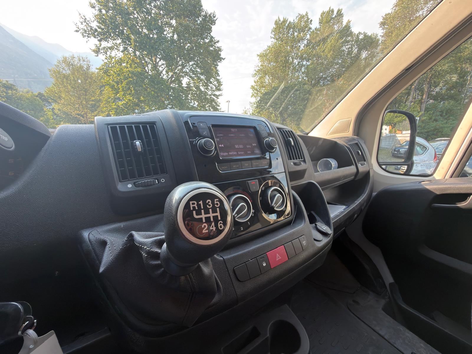 FIAT Ducato 30 2.3 MJ-image-16