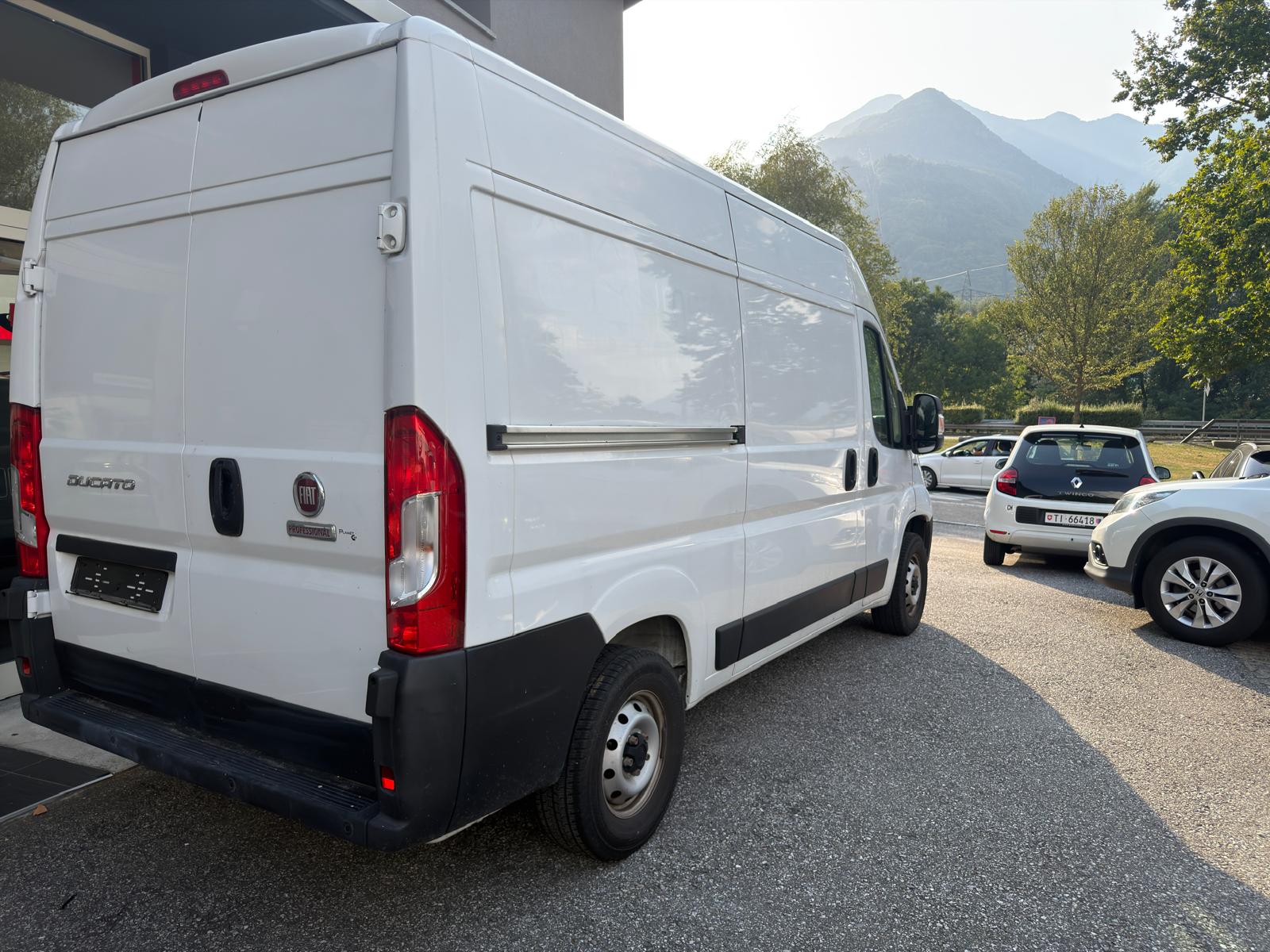 FIAT Ducato 30 2.3 MJ-image-6