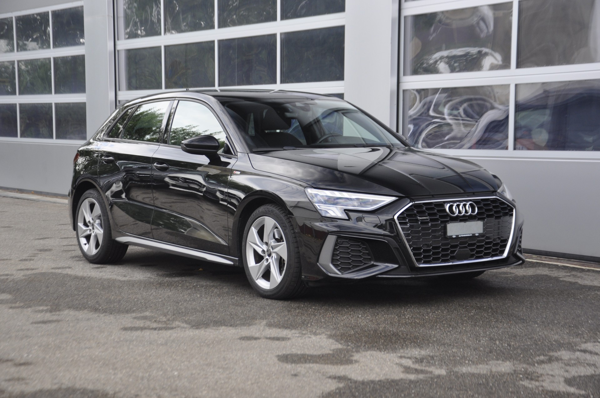 AUDI A3 Sportback 40 TDI S line S-tronic quattro-image-0