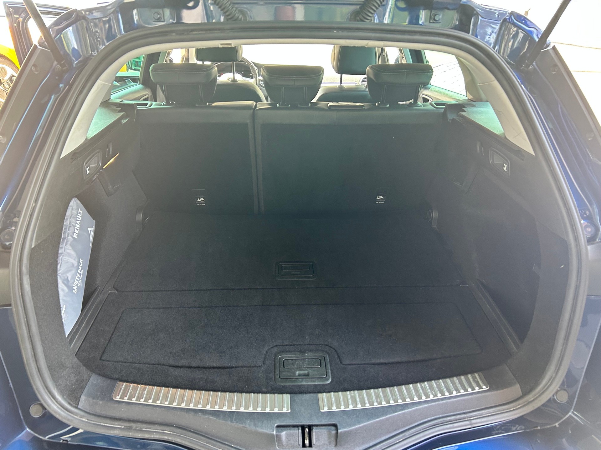 RENAULT Mégane Grandtour 1.3 16V Intens EDC-image-6