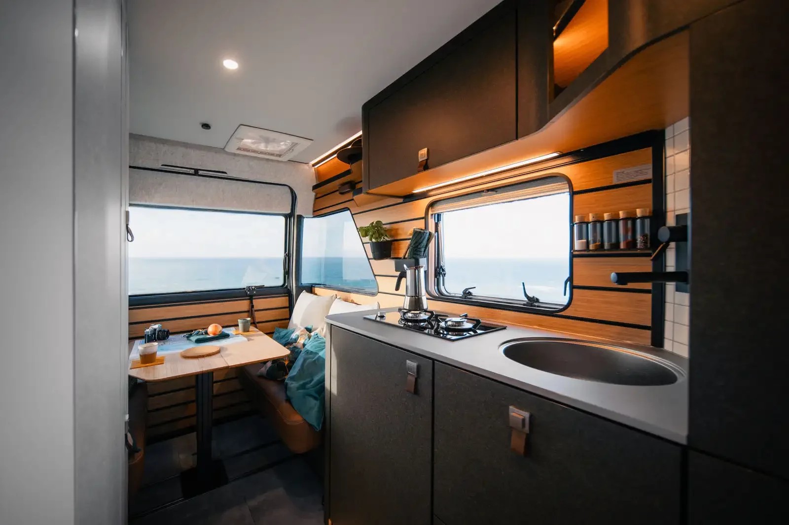 HYMER Hymer Venture S-showroom-element-1