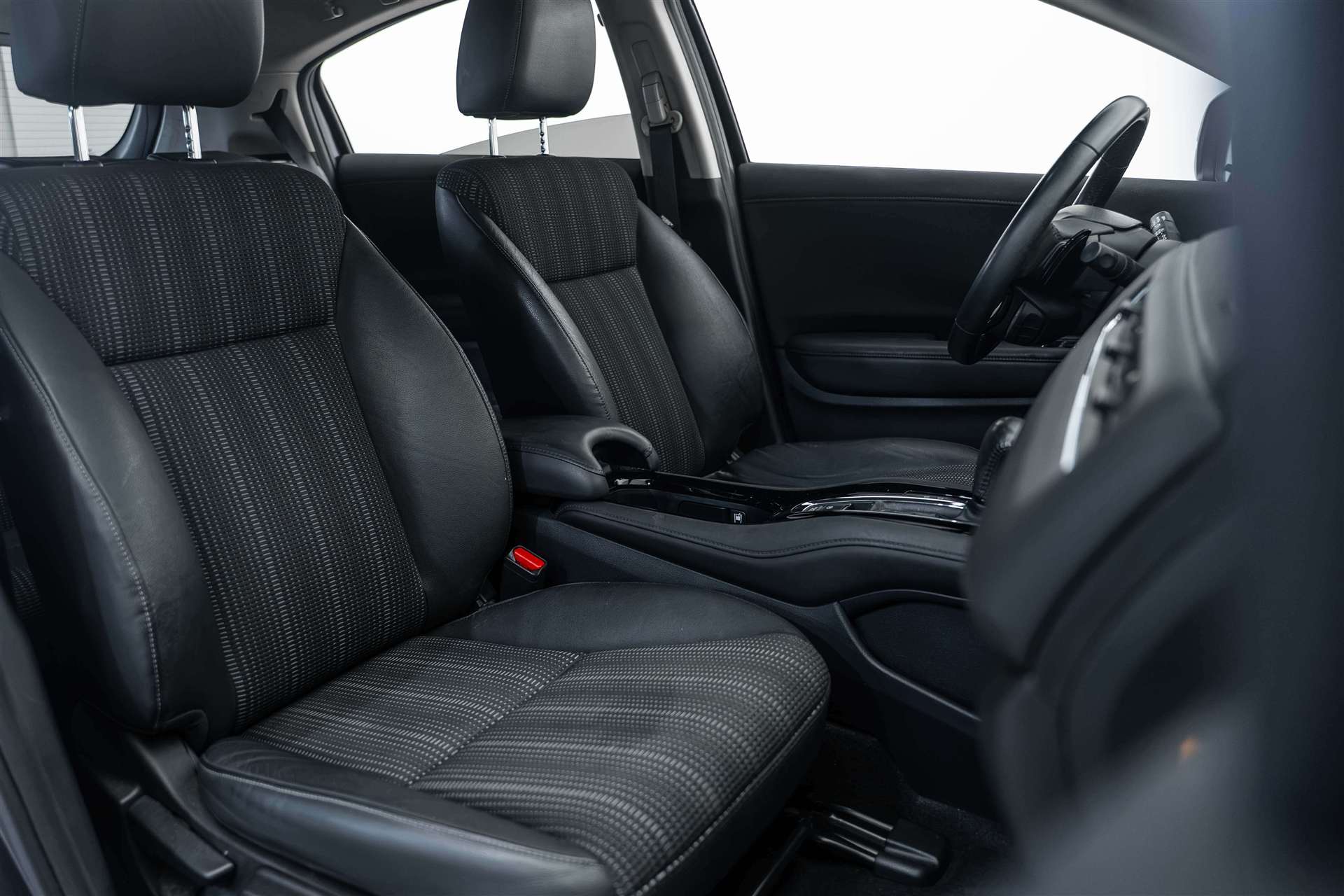 HONDA HR-V 1.5i-VTEC Executive CVT-image-11