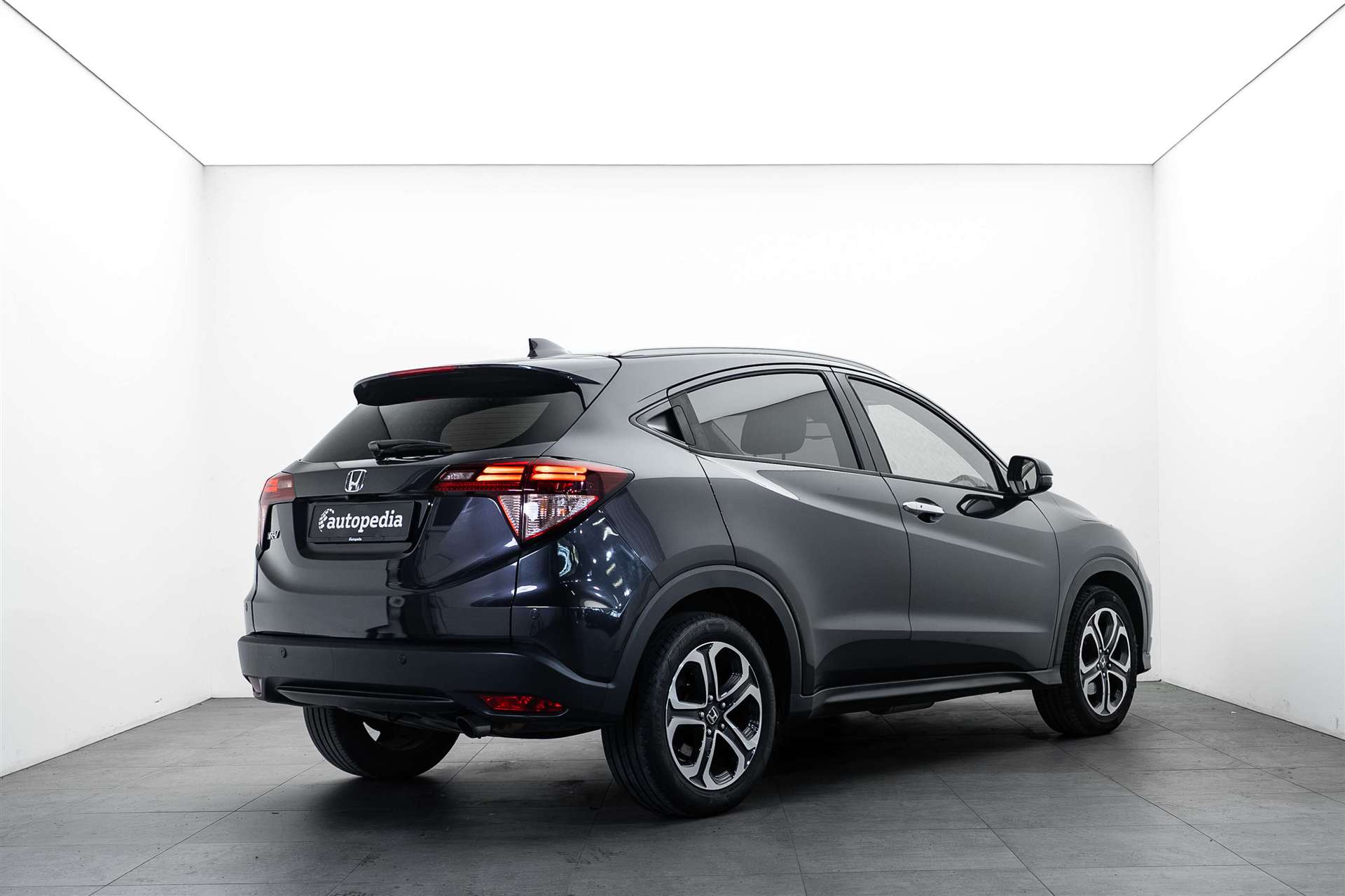 HONDA HR-V 1.5i-VTEC Executive CVT-image-2