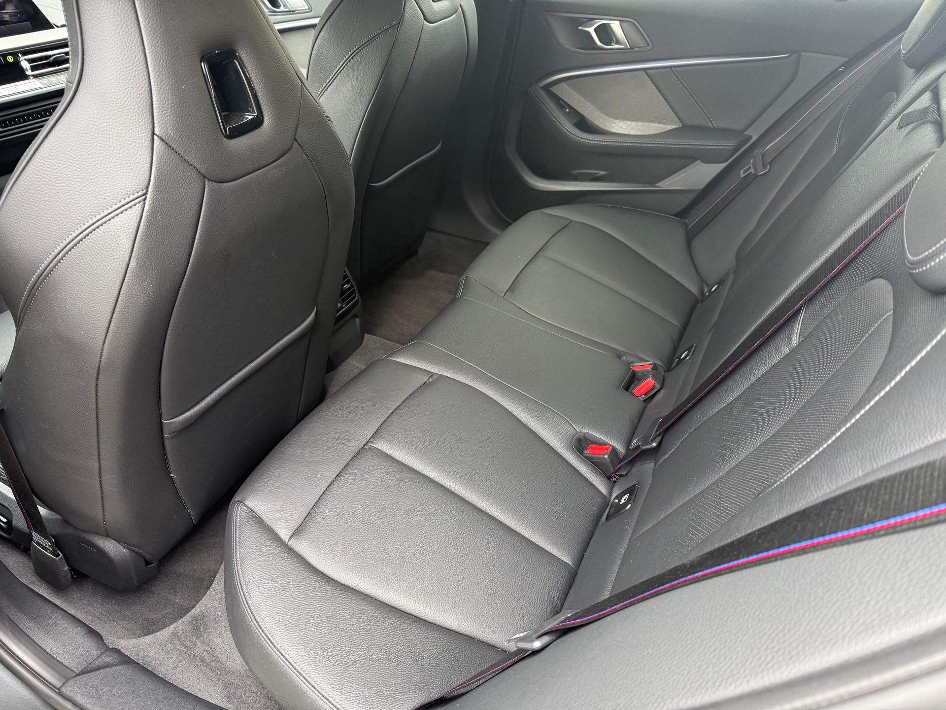BMW M135i xDrive Steptronic-image-15