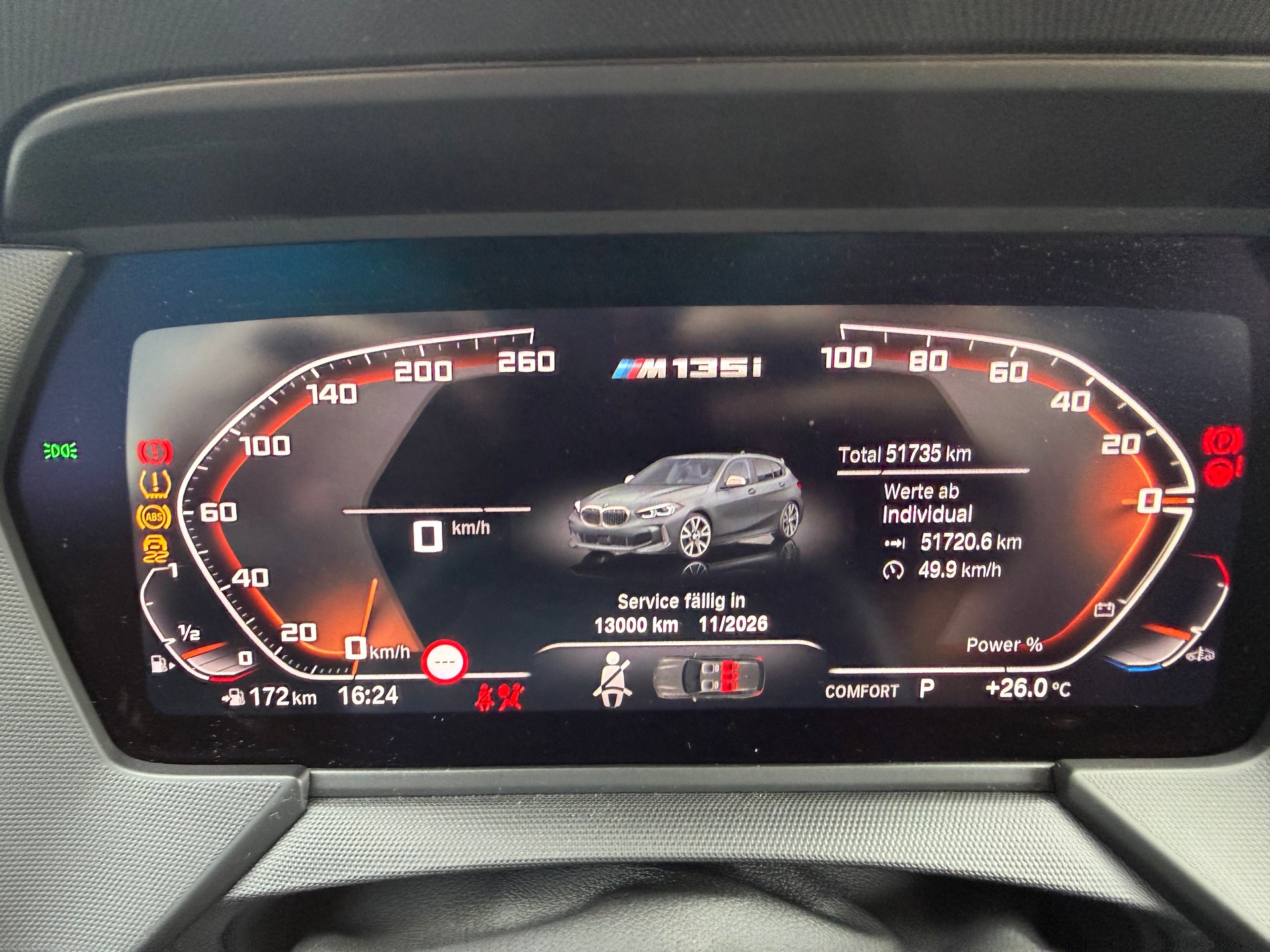 BMW M135i xDrive Steptronic-image-26