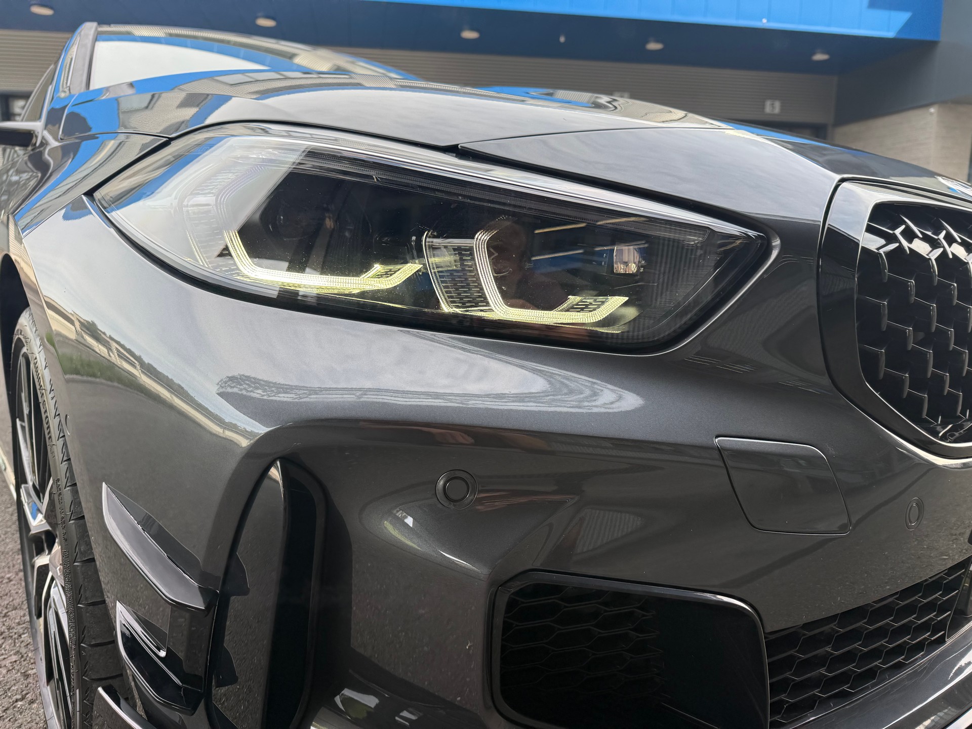 BMW M135i xDrive Steptronic-image-24