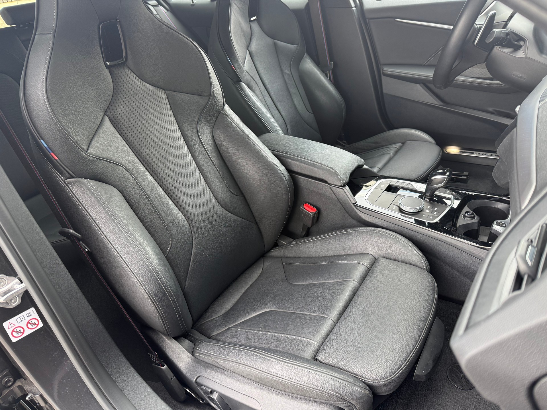 BMW M135i xDrive Steptronic-image-11