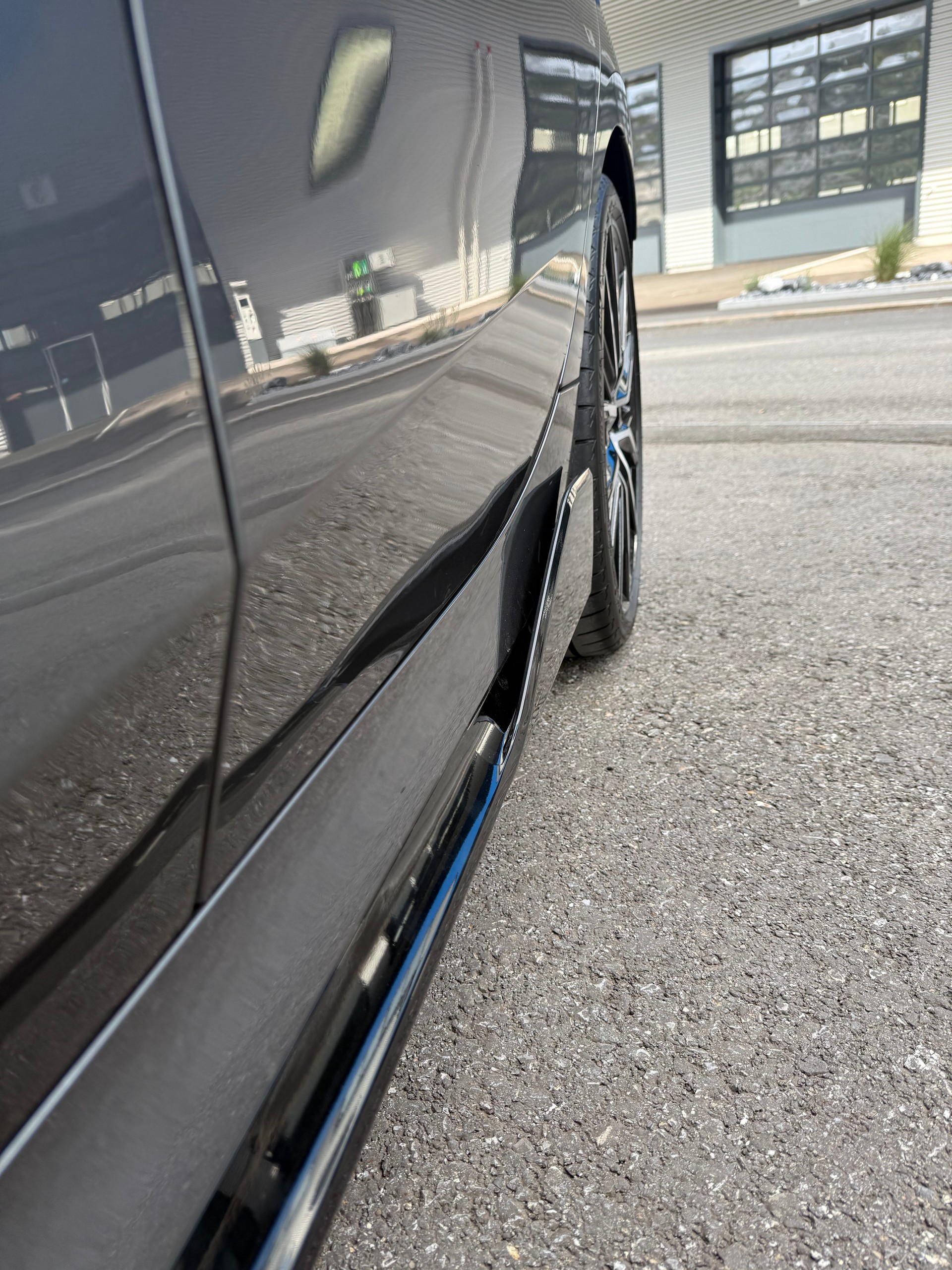 BMW M135i xDrive Steptronic-image-18