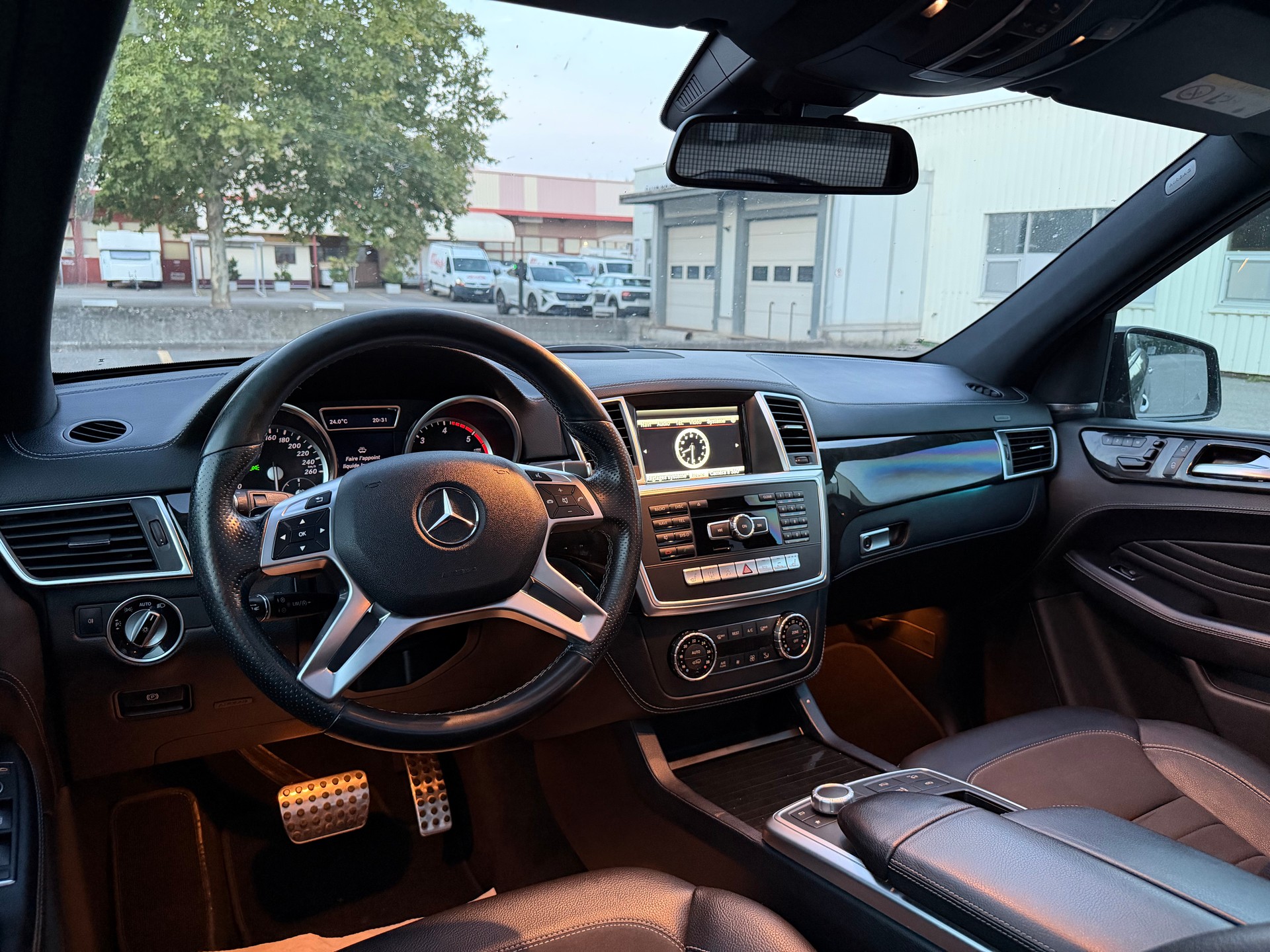 MERCEDES-BENZ ML 350 BlueTEC Executive 4Matic 7G-Tronic-image-9