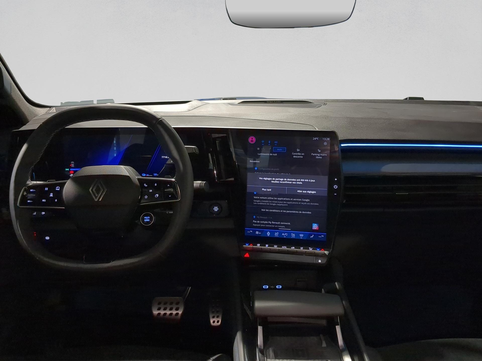 RENAULT Rafale 1.2 E-Tech Plug-in Hybrid 300 4x4 Atelier Alpine-image-12