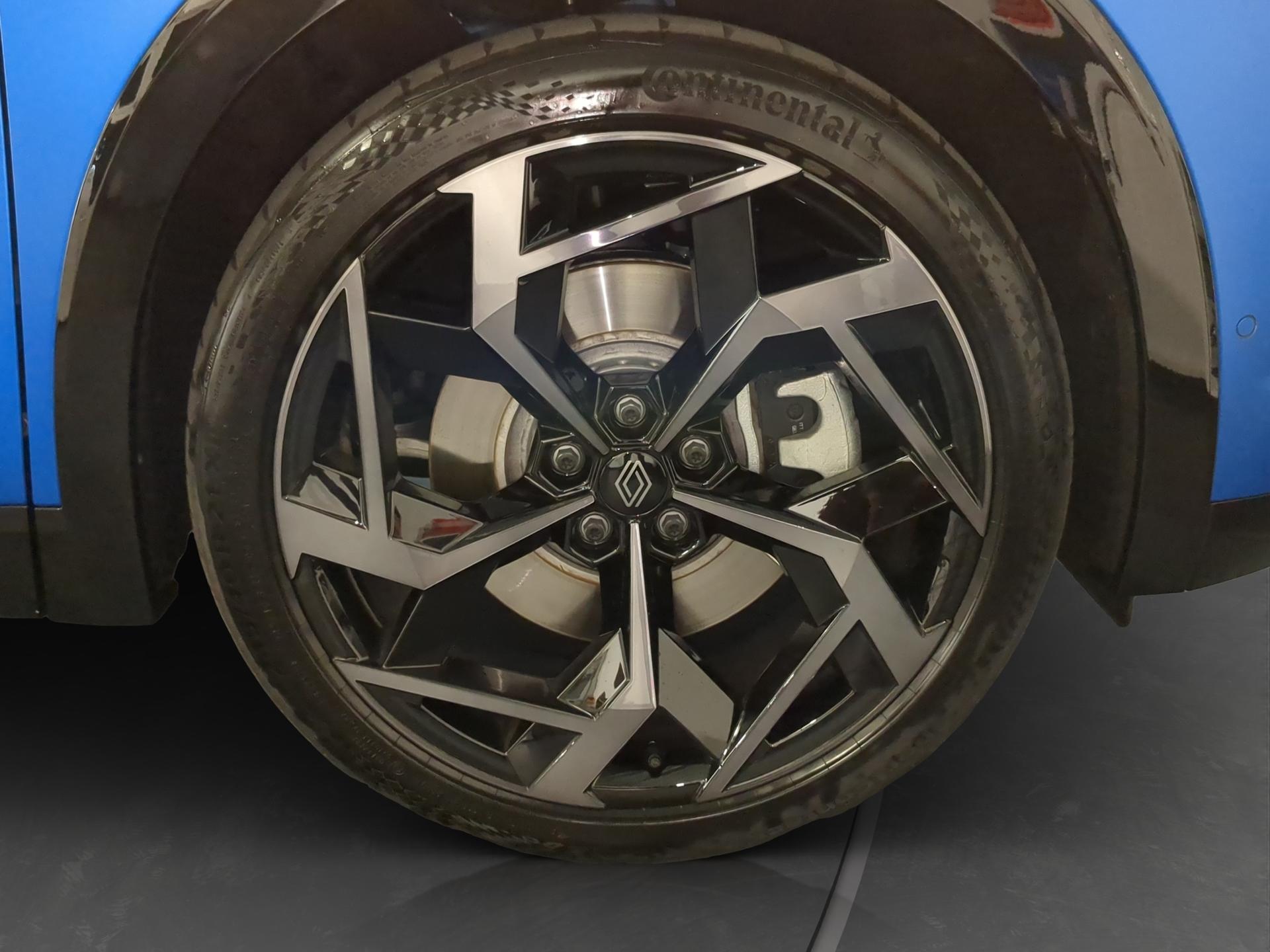RENAULT Rafale 1.2 E-Tech Plug-in Hybrid 300 4x4 Atelier Alpine-image-16