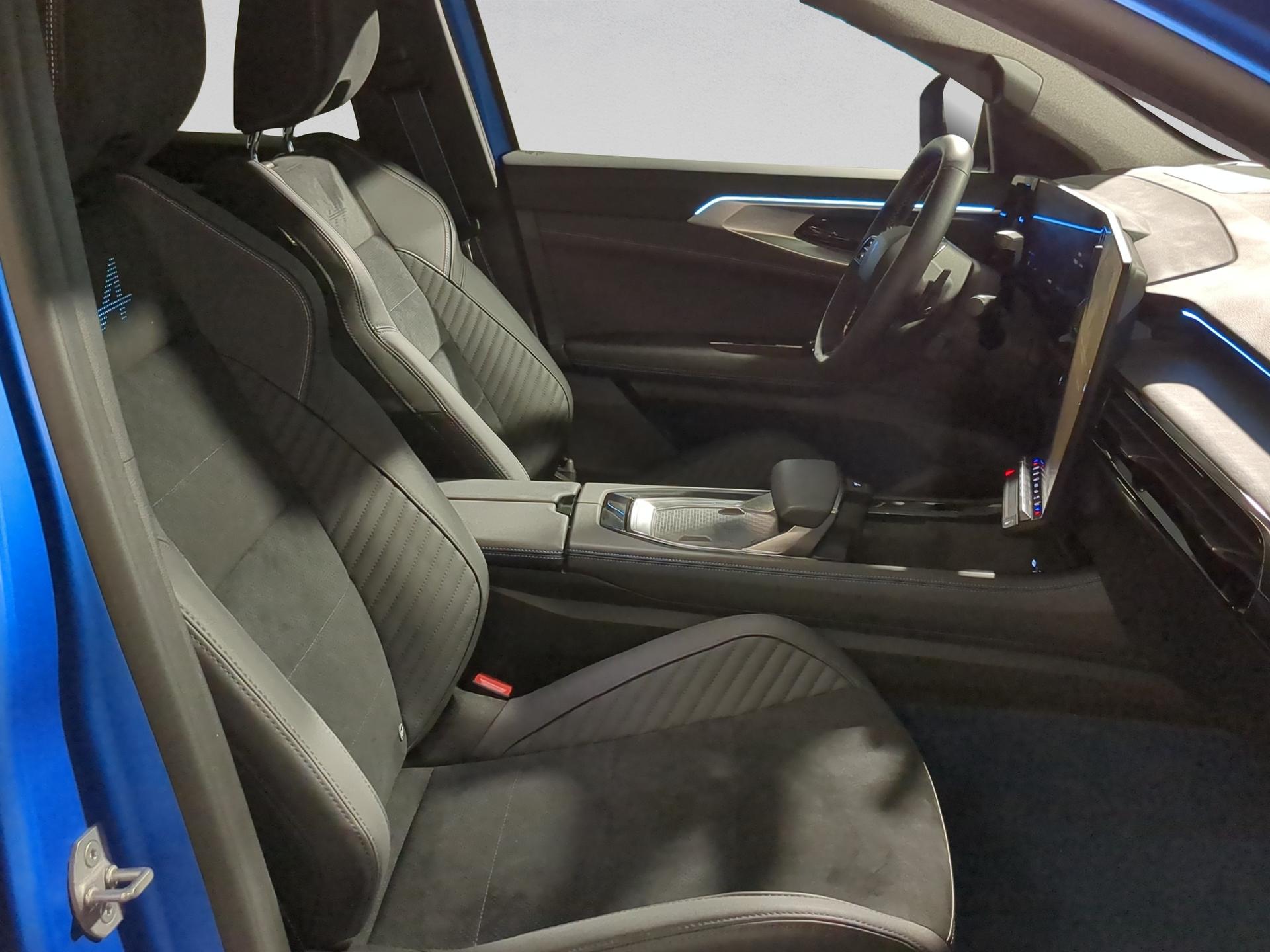RENAULT Rafale 1.2 E-Tech Plug-in Hybrid 300 4x4 Atelier Alpine-image-15