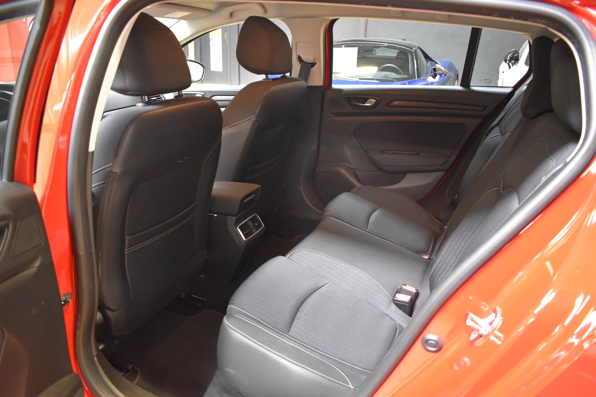 RENAULT Mégane Grandtour 1.5 dCi Business EDC-image-14