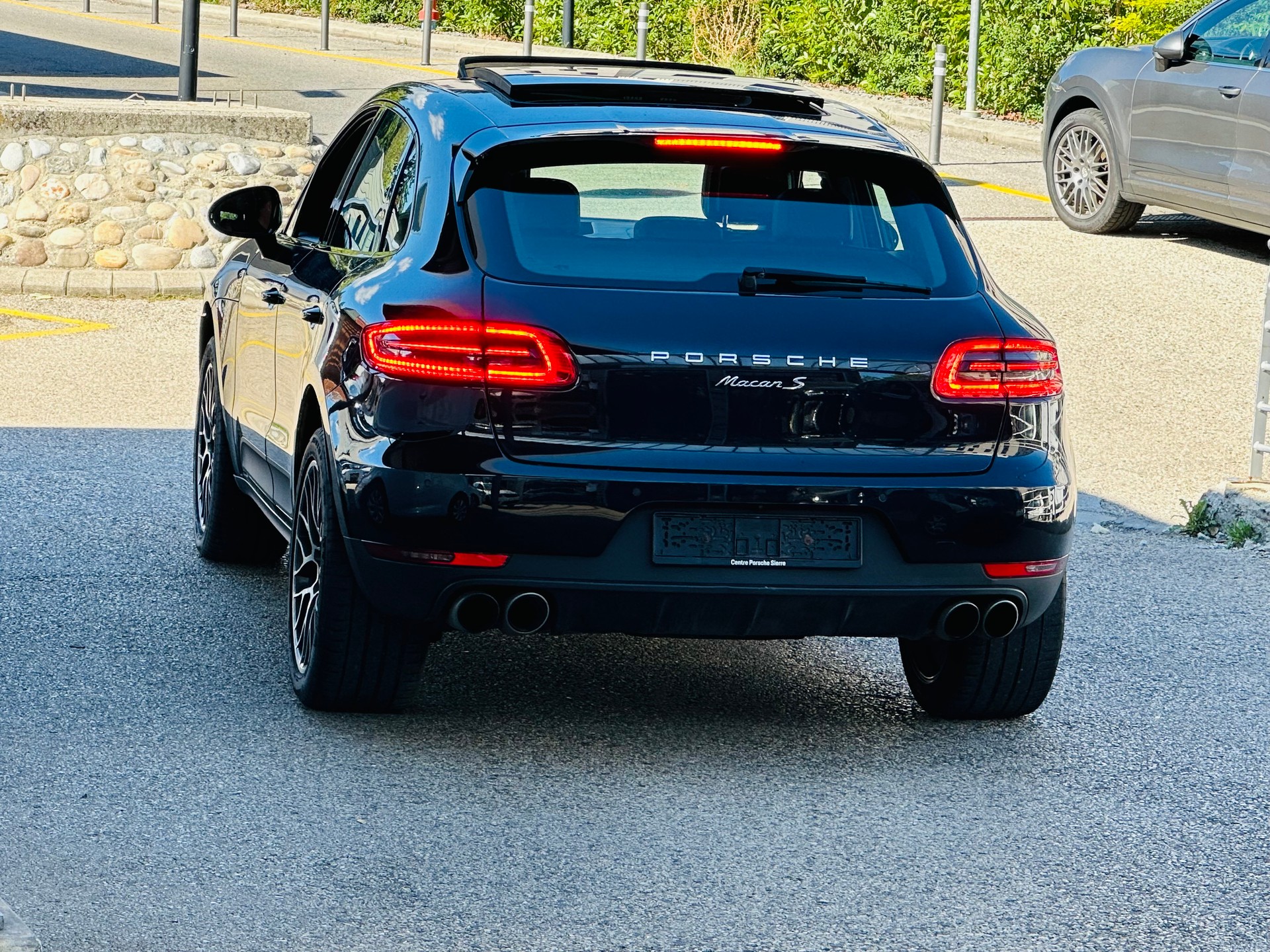 PORSCHE Macan S PDK-image-5