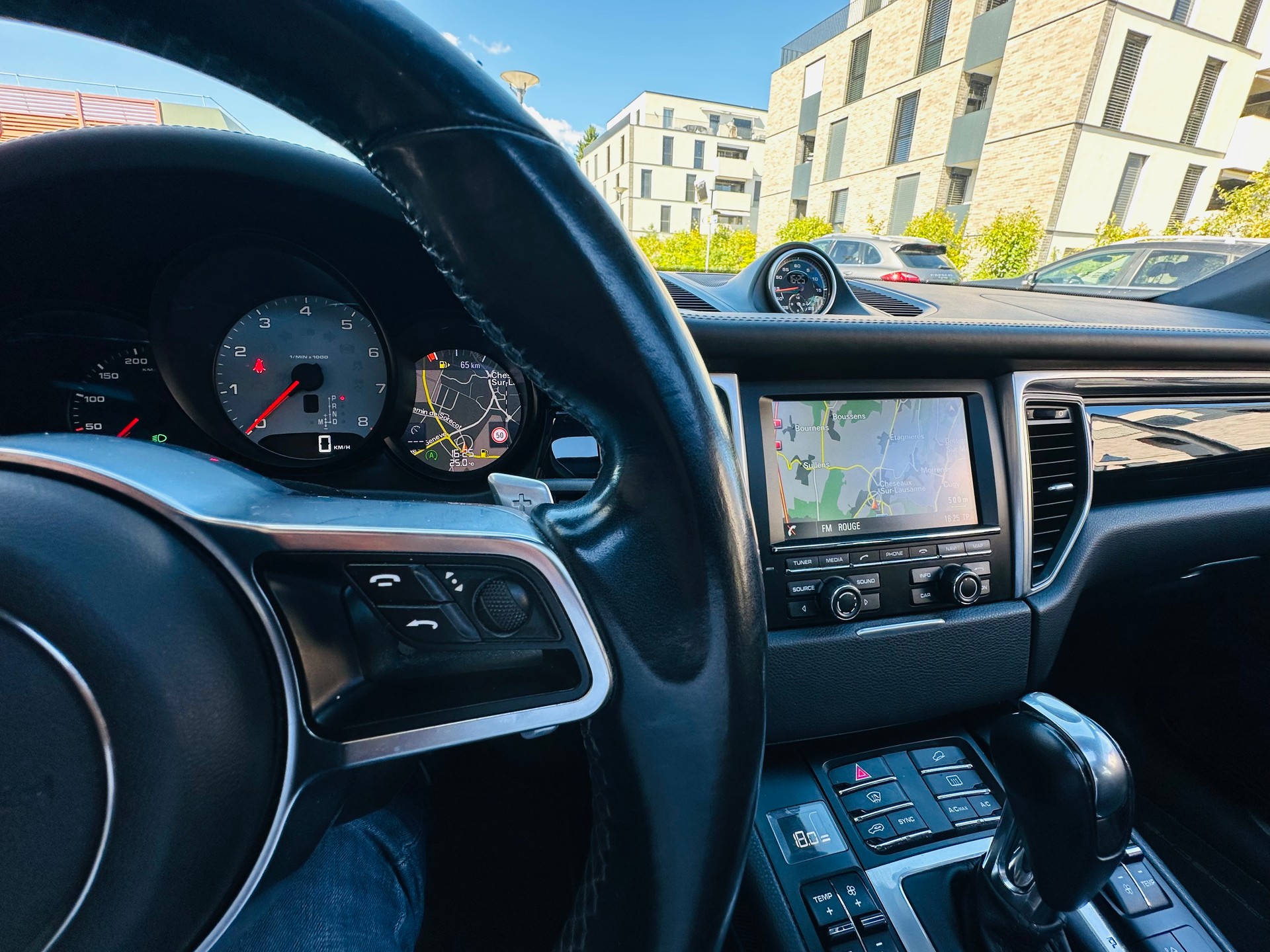 PORSCHE Macan S PDK-image-14