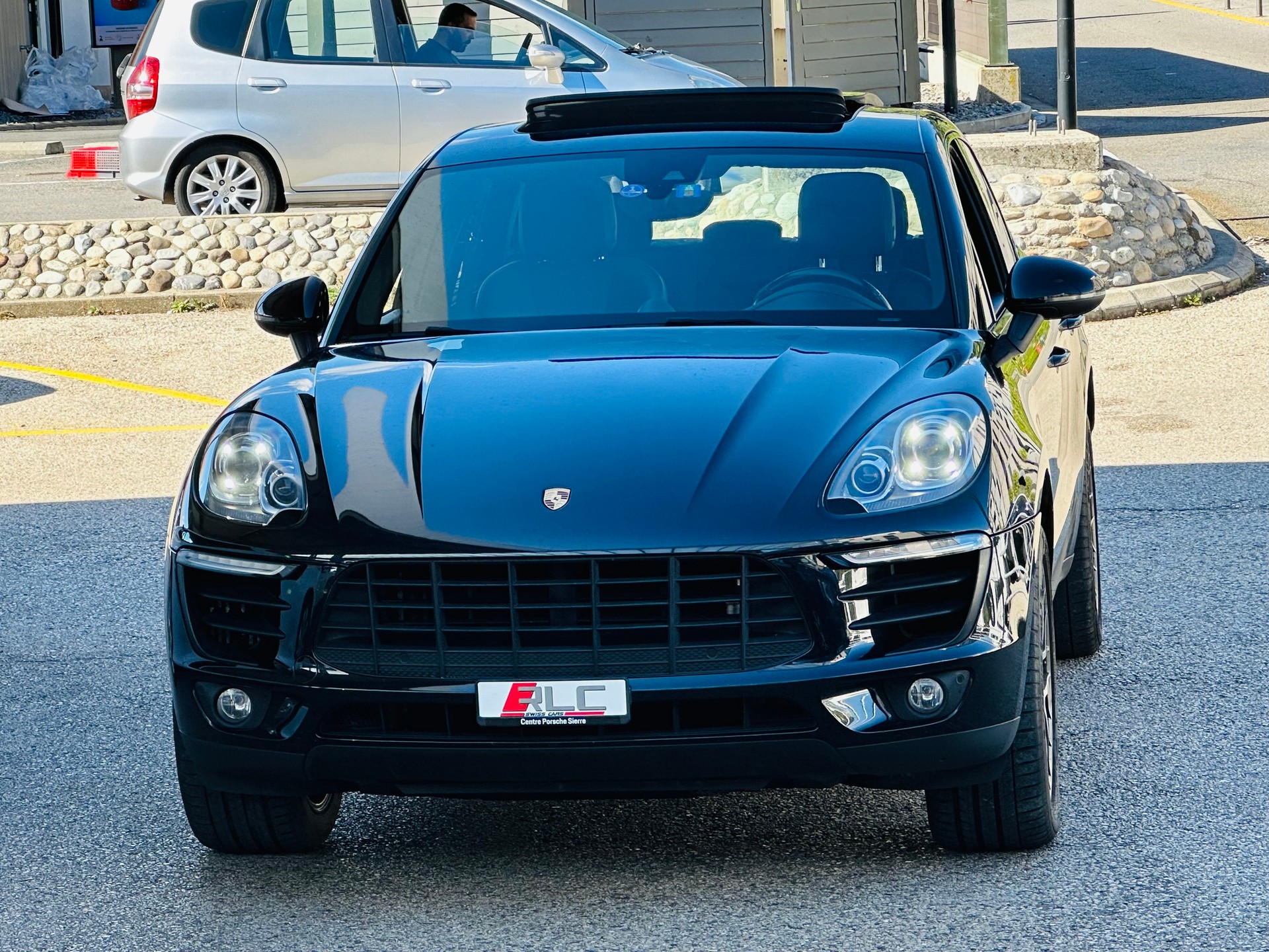 PORSCHE Macan S PDK-image-4