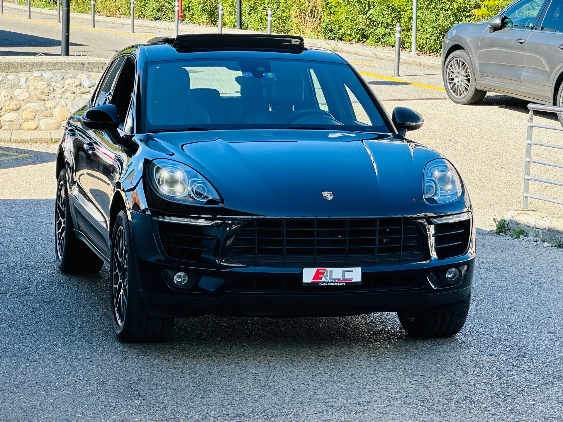 PORSCHE Macan S PDK-image-3