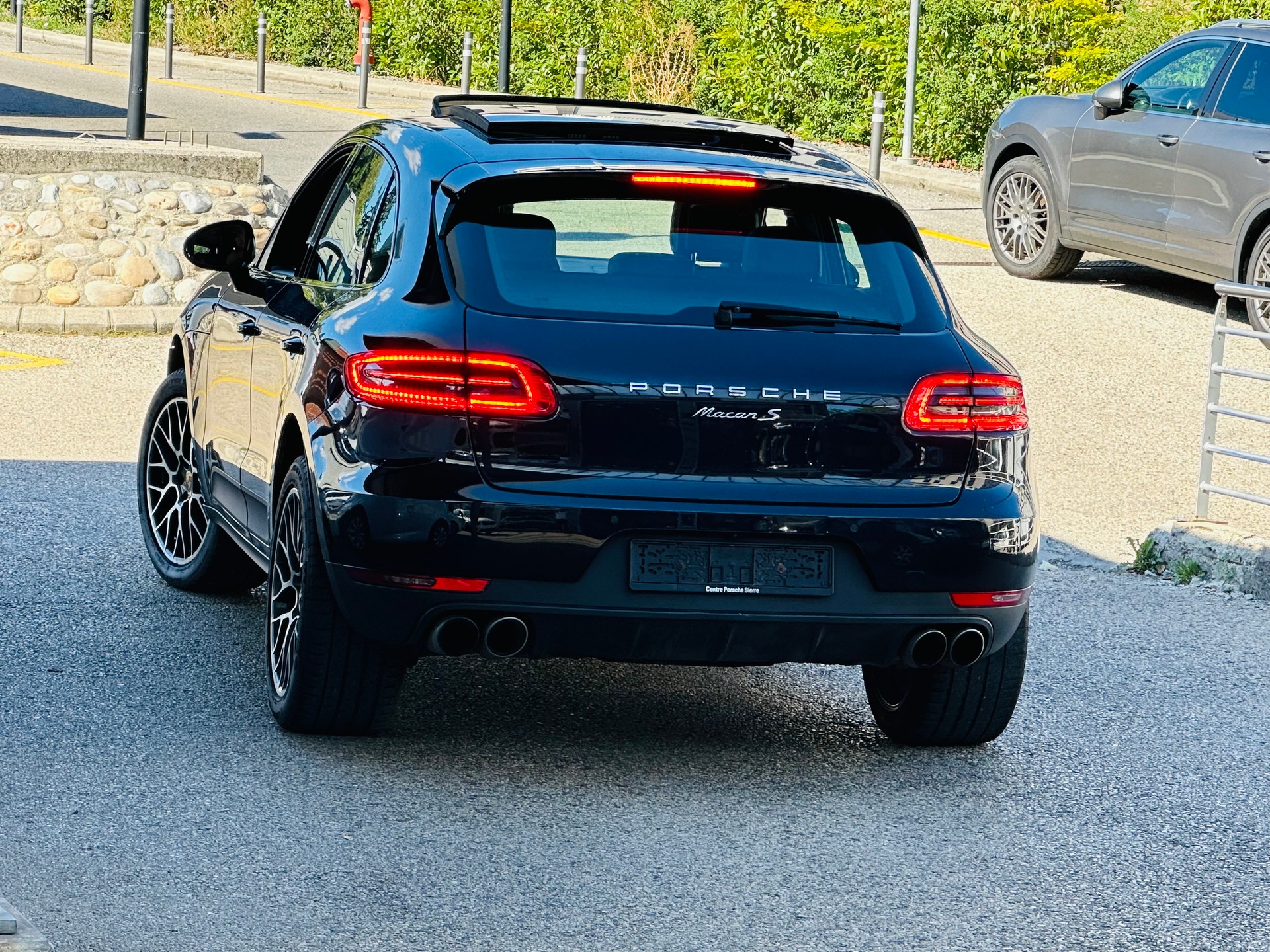 PORSCHE Macan S PDK-image-8