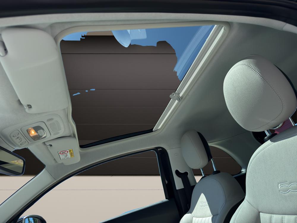 FIAT 500e La Prima-image-12